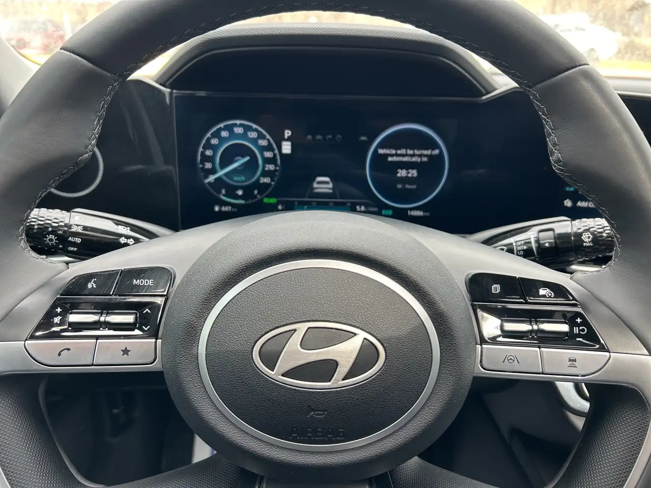 Hyundai ELANTRA снимка Hyundai ELANTRA