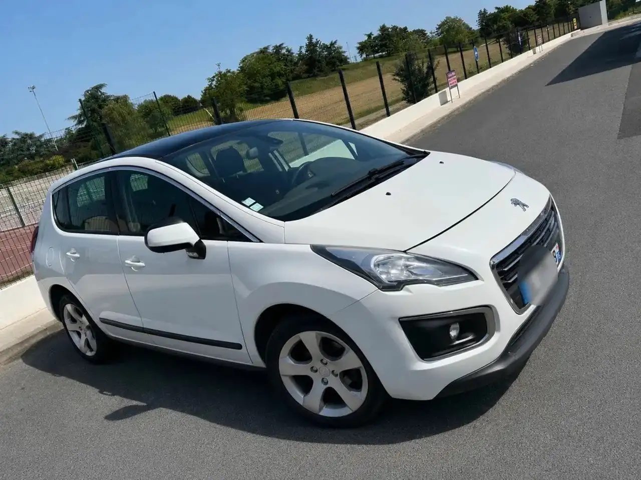 Peugeot 3008 1.6 HDi 115ch FAP BVM6 Allure