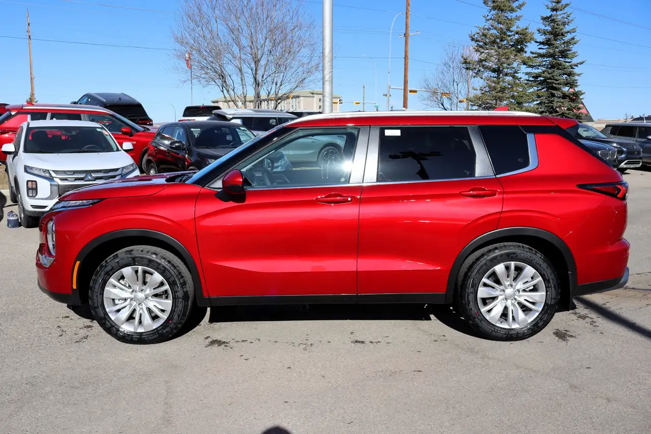 Mitsubishi Outlander снимка Mitsubishi Outlander