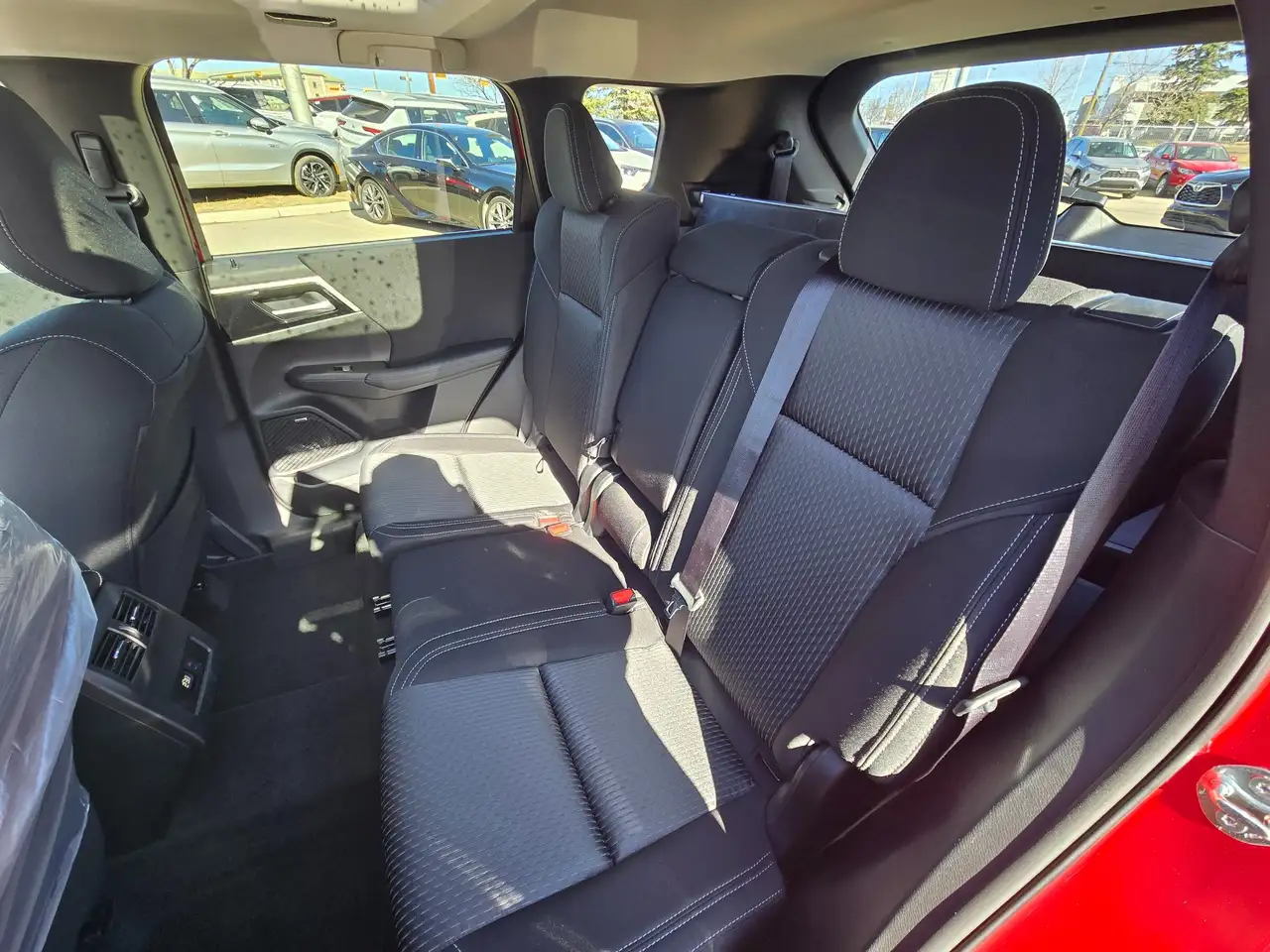 Mitsubishi Outlander снимка Mitsubishi Outlander