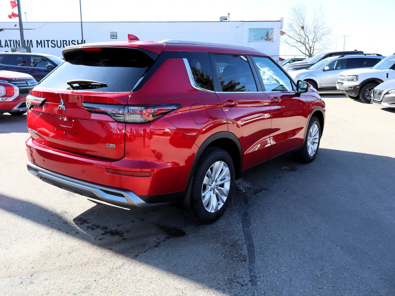 Mitsubishi Outlander снимка Mitsubishi Outlander