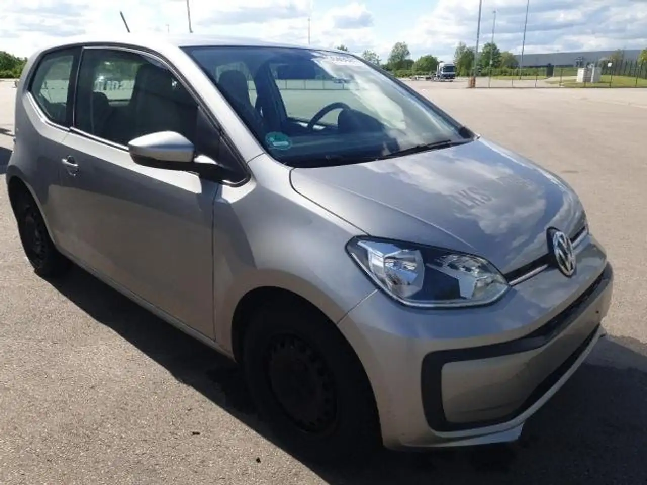 Volkswagen up!