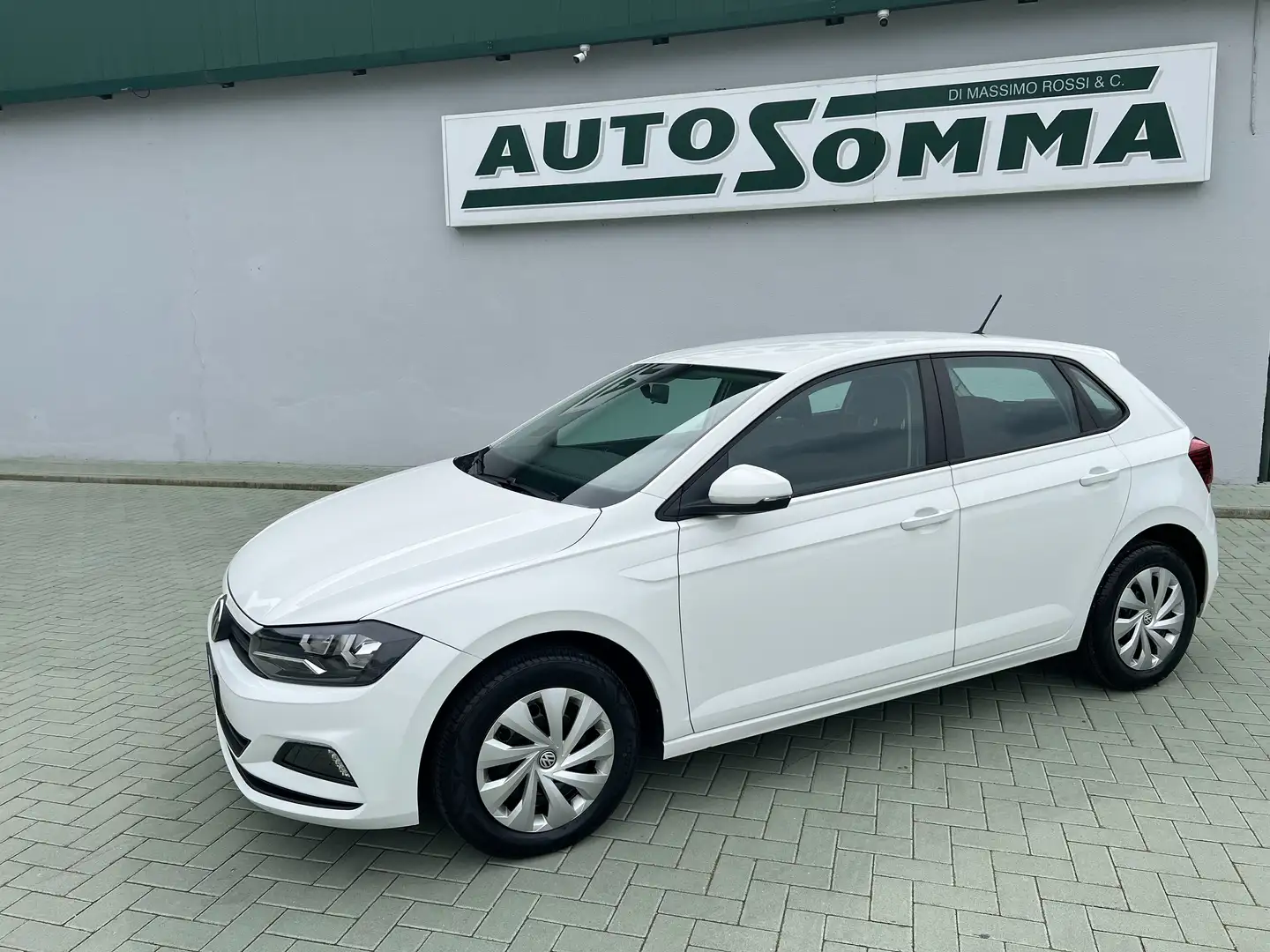 Volkswagen Polo 5p 1.6 tdi Trendline 80cv  OK PER NEOPATENTATI Bianco - 1