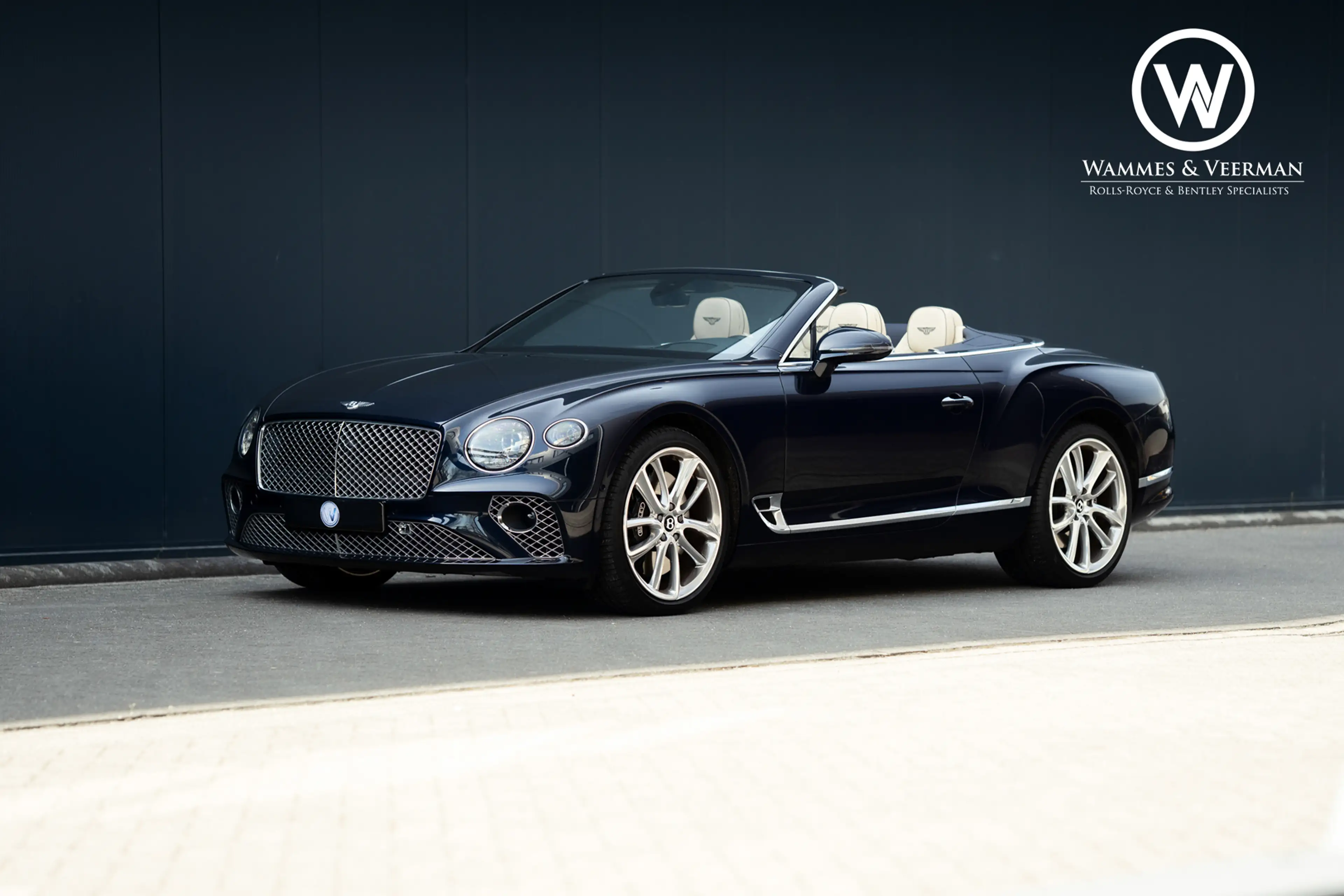 Bentley Continental GTC 4.0 V8 Mulliner