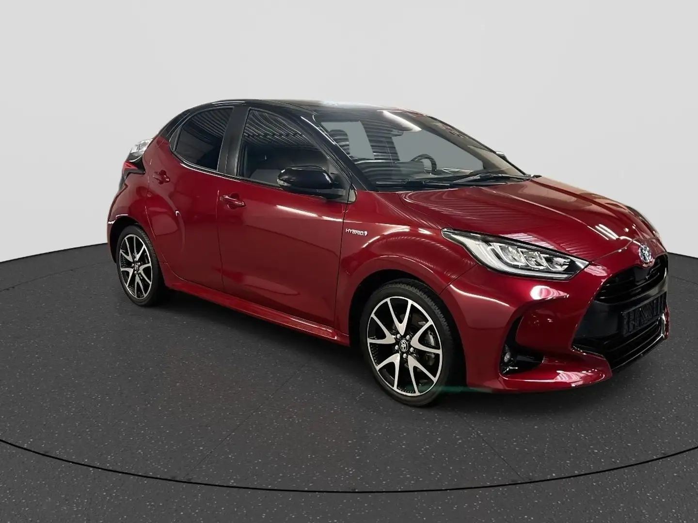 Toyota Yaris 1.5 Hybrid Executive Bi Tone | Rijklaar | Blindspo Rouge - 2