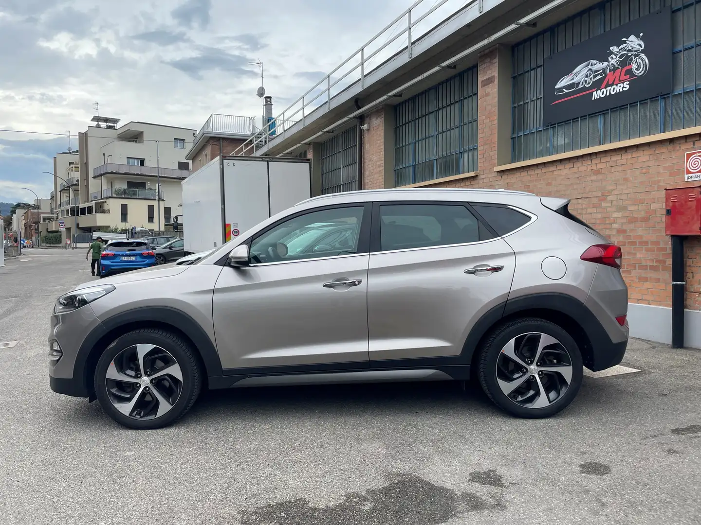 Hyundai TUCSON Tucson II 2015 1.7 crdi Xpossible TAGLIANDI HYUNDA Beige - 1