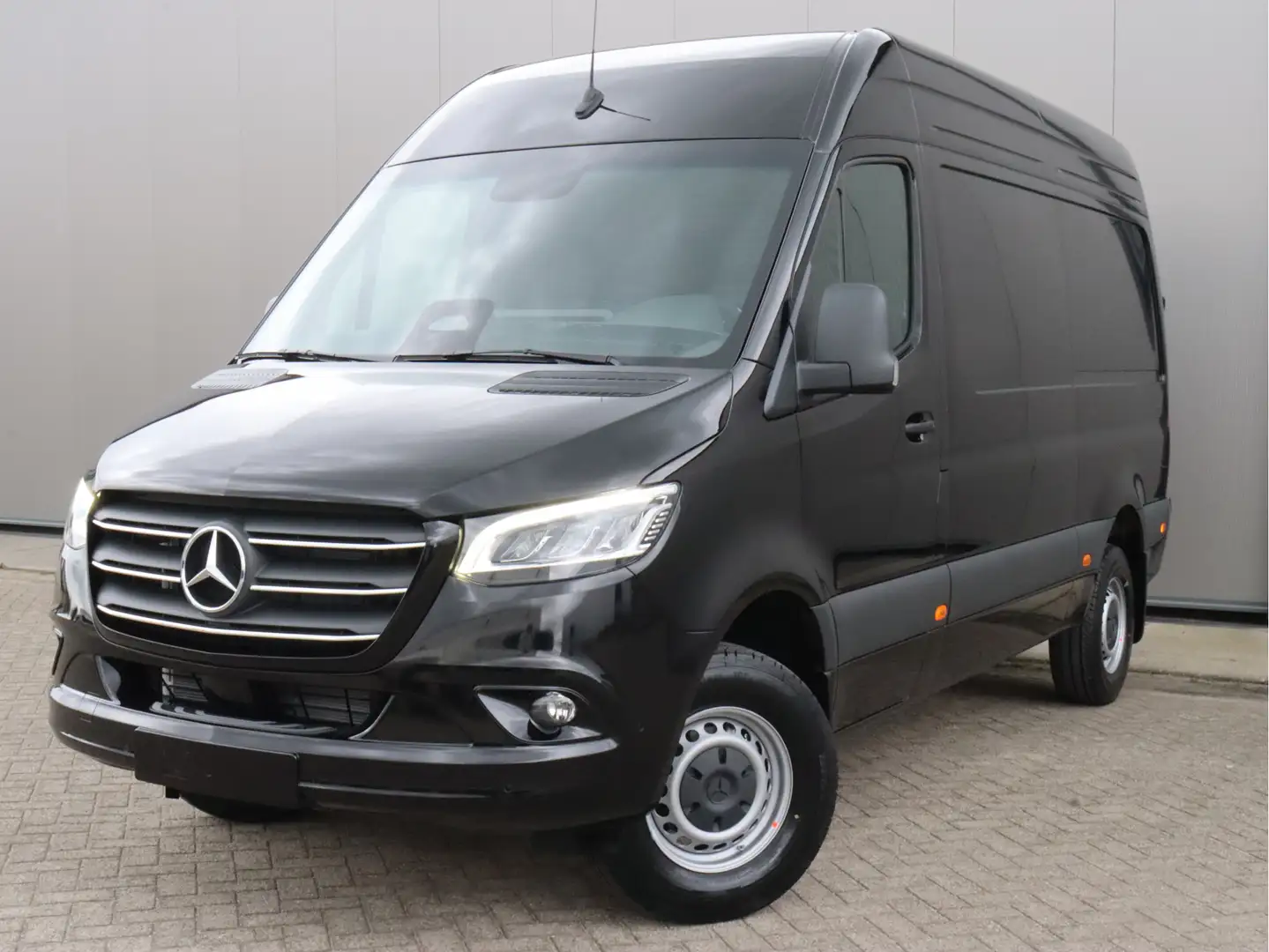 Mercedes-Benz Sprinter 319CDI 190PK Automaat L2H2 RWD SELECT | BPM Vrij | Schwarz - 1