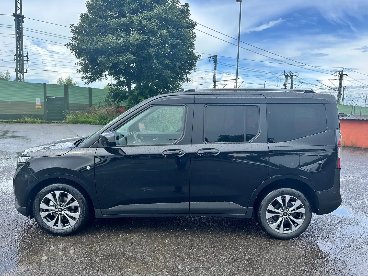 Ford Tourneo Courier Titanium RFK, 5J. Garantie etc. Noir - 2