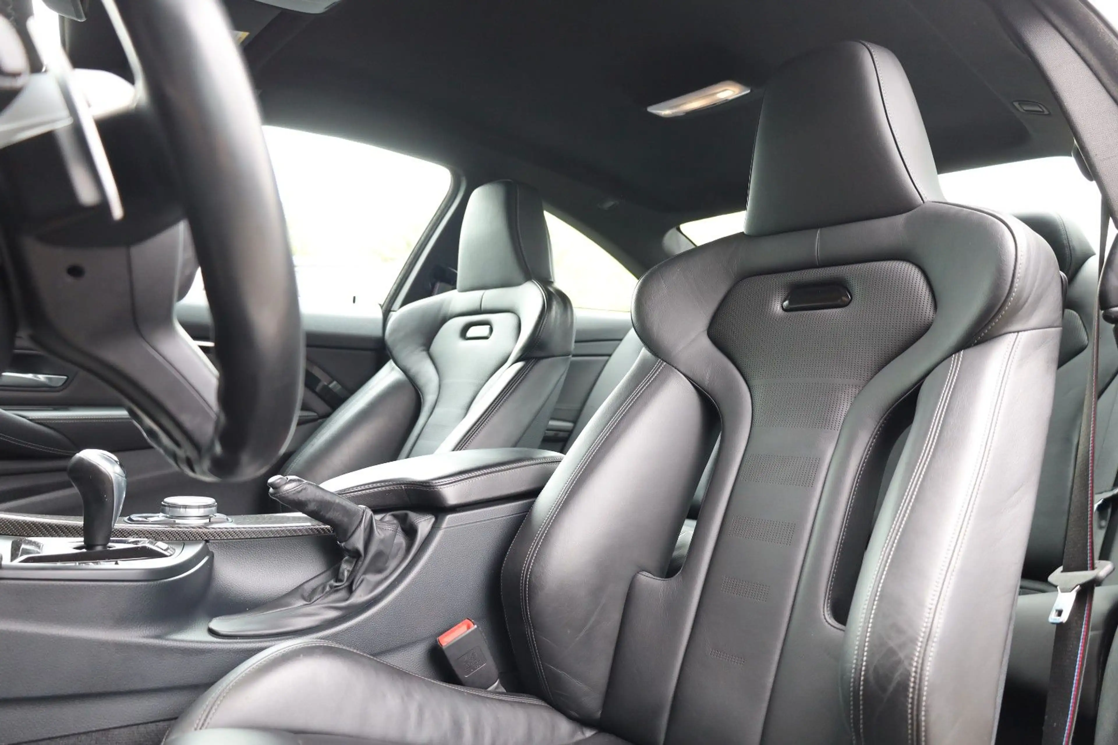 BMW M4 Competition/360*/HUD/SHZ/LHZ/WIFI/LED/PDC/R20 — photo 11