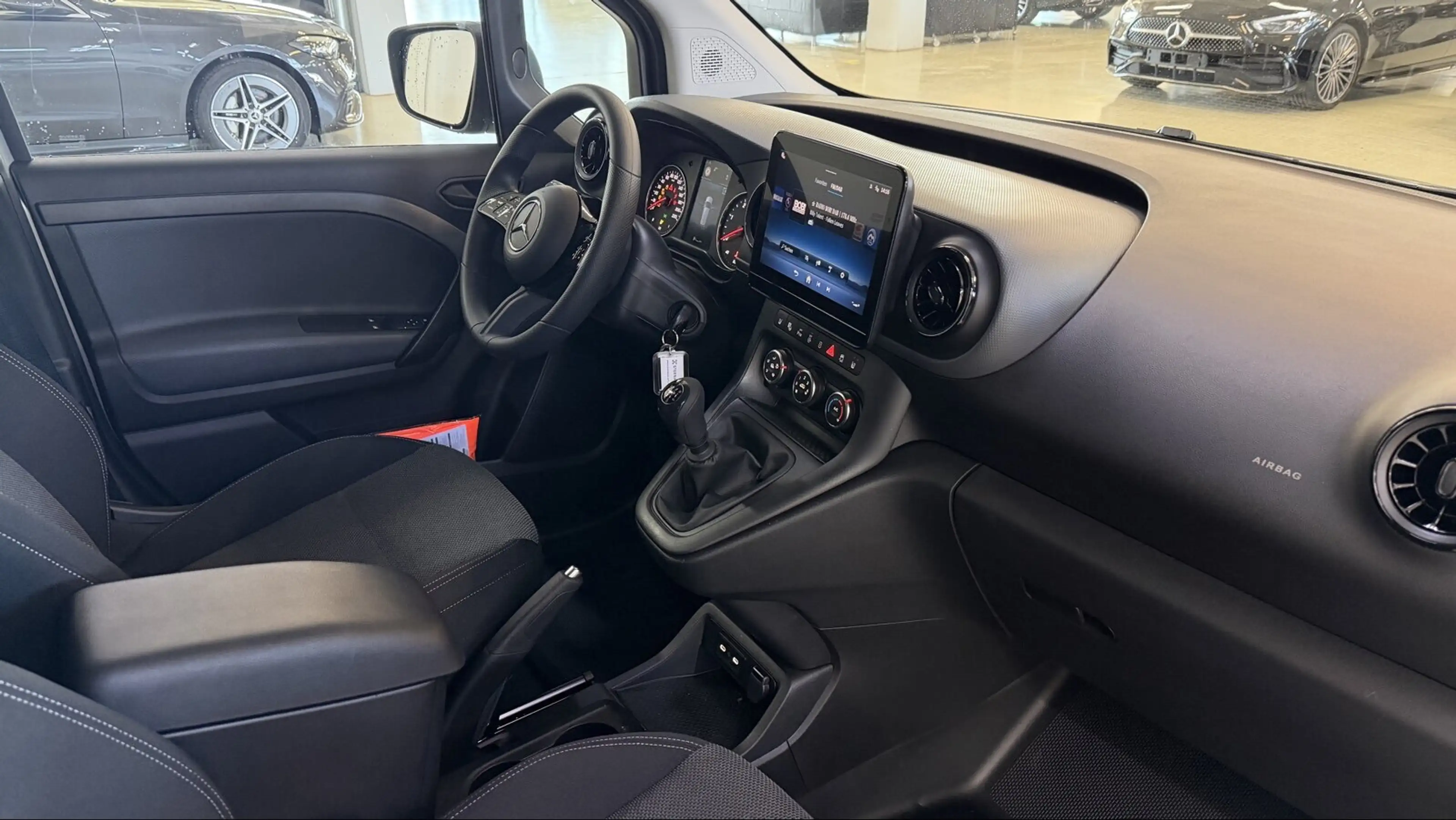 Mercedes-Benz Citan Citan Mixto 112CDI MBUX+Smartph+Klima+Sitzhzg+Kamera — photo 11