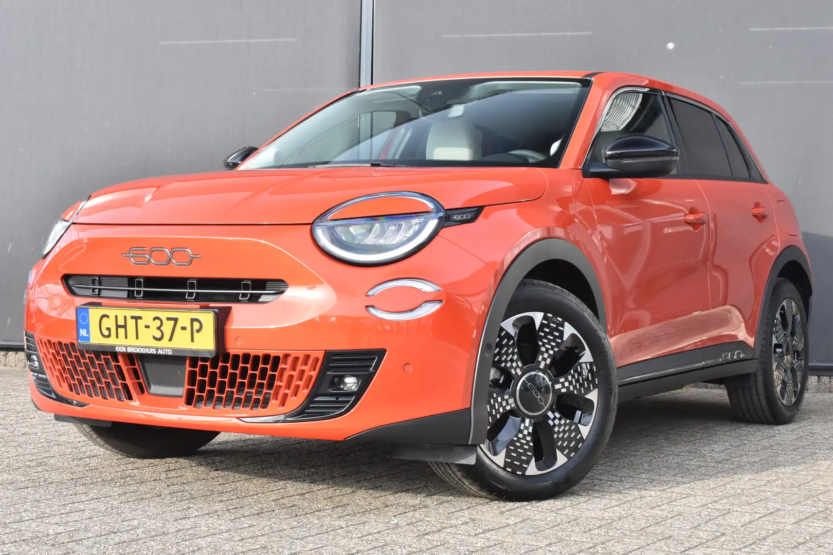 Fiat 600e La Prima 54 kWh 3 Fase | Vol-Leder | Adaptive Crui Orange - 1