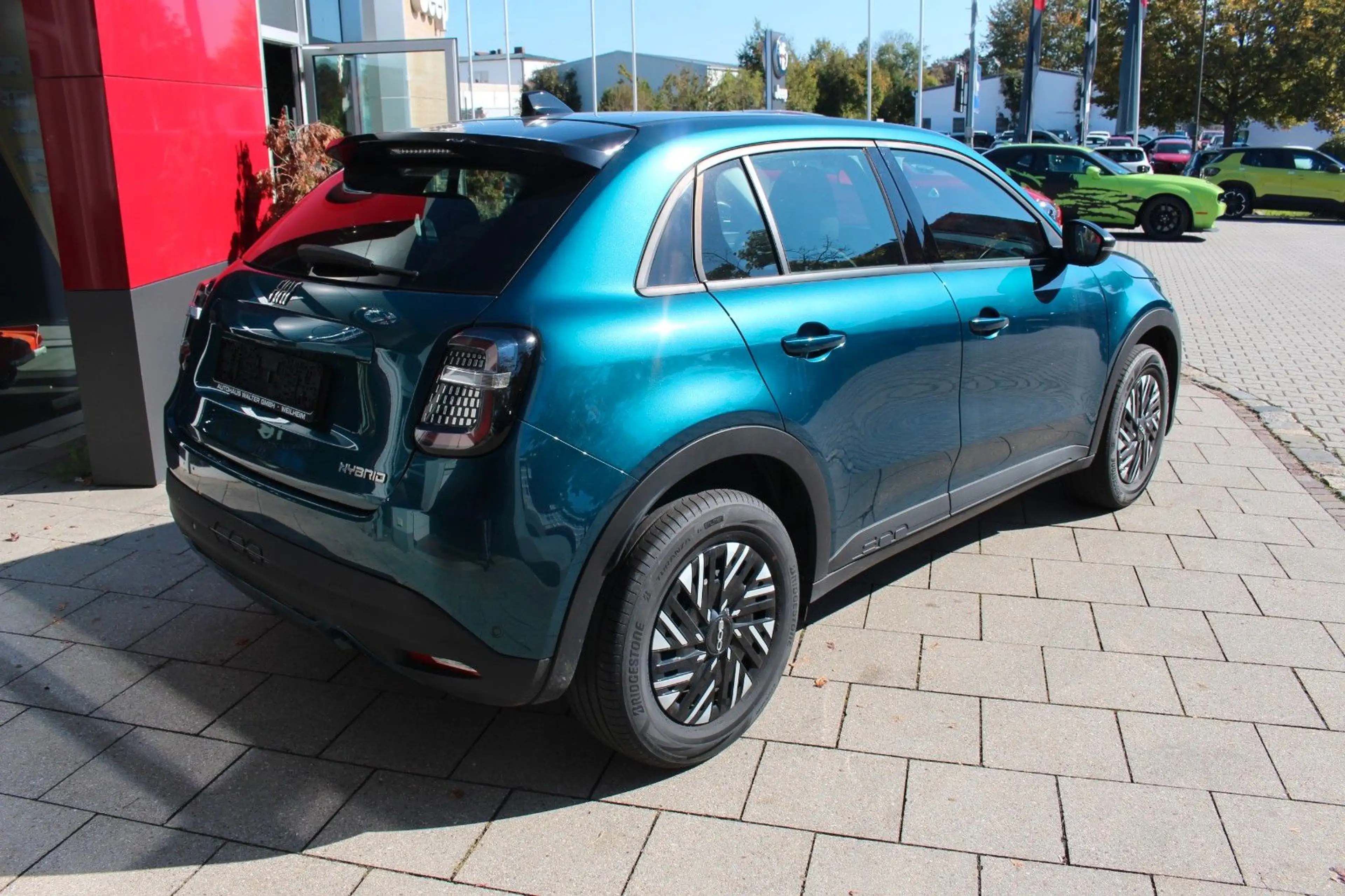 Fiat 600 Hybrid 125-Jahre-Edition — photo 7