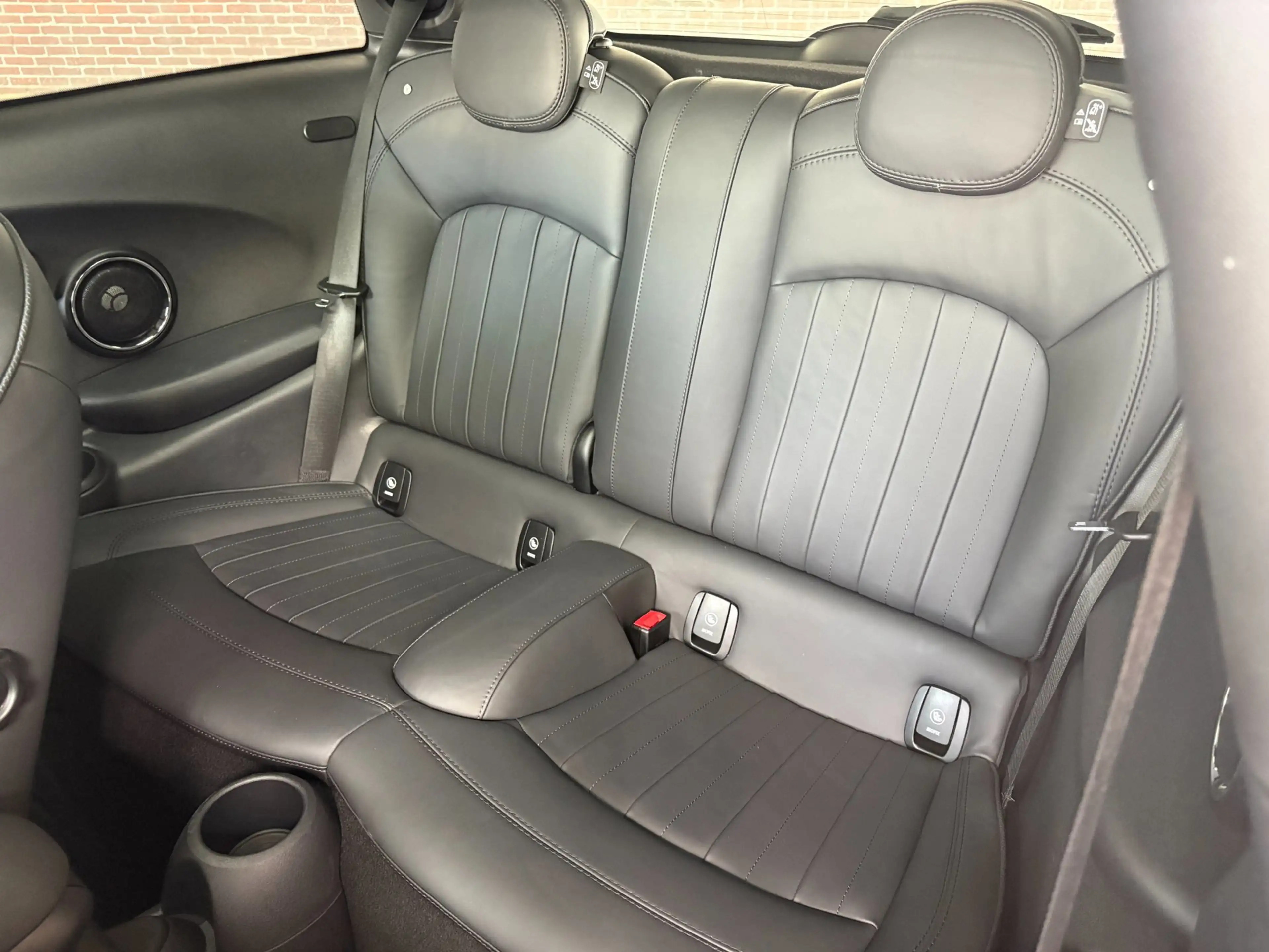 MINI John Cooper Works 3-Deurs 2.0 Chili / Panorama / Leder / Camera / LE — photo 23