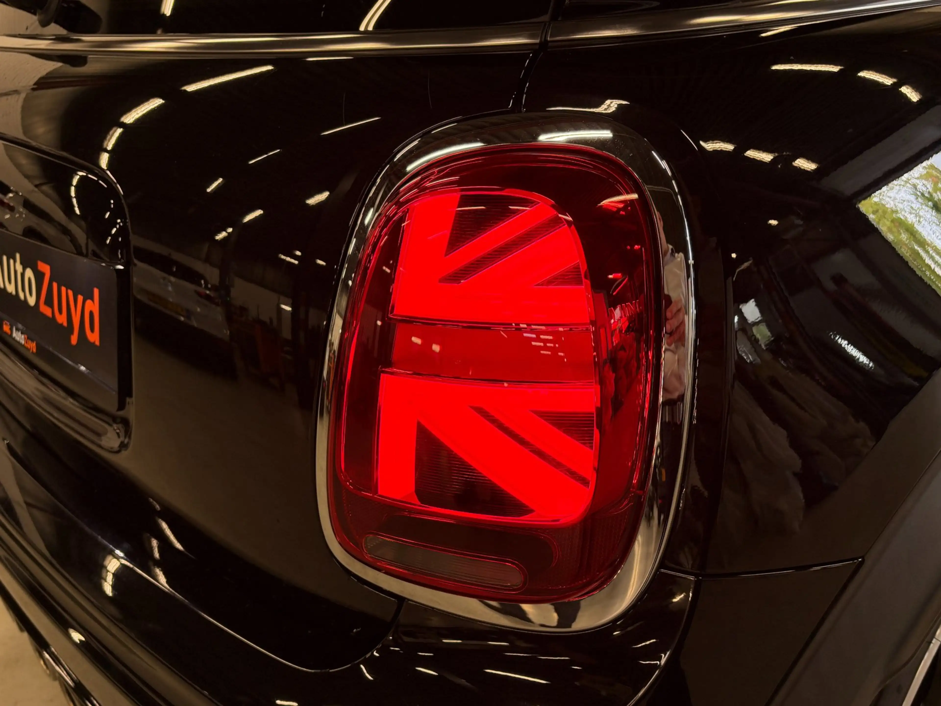 MINI John Cooper Works 3-Deurs 2.0 Chili / Panorama / Leder / Camera / LE — photo 32