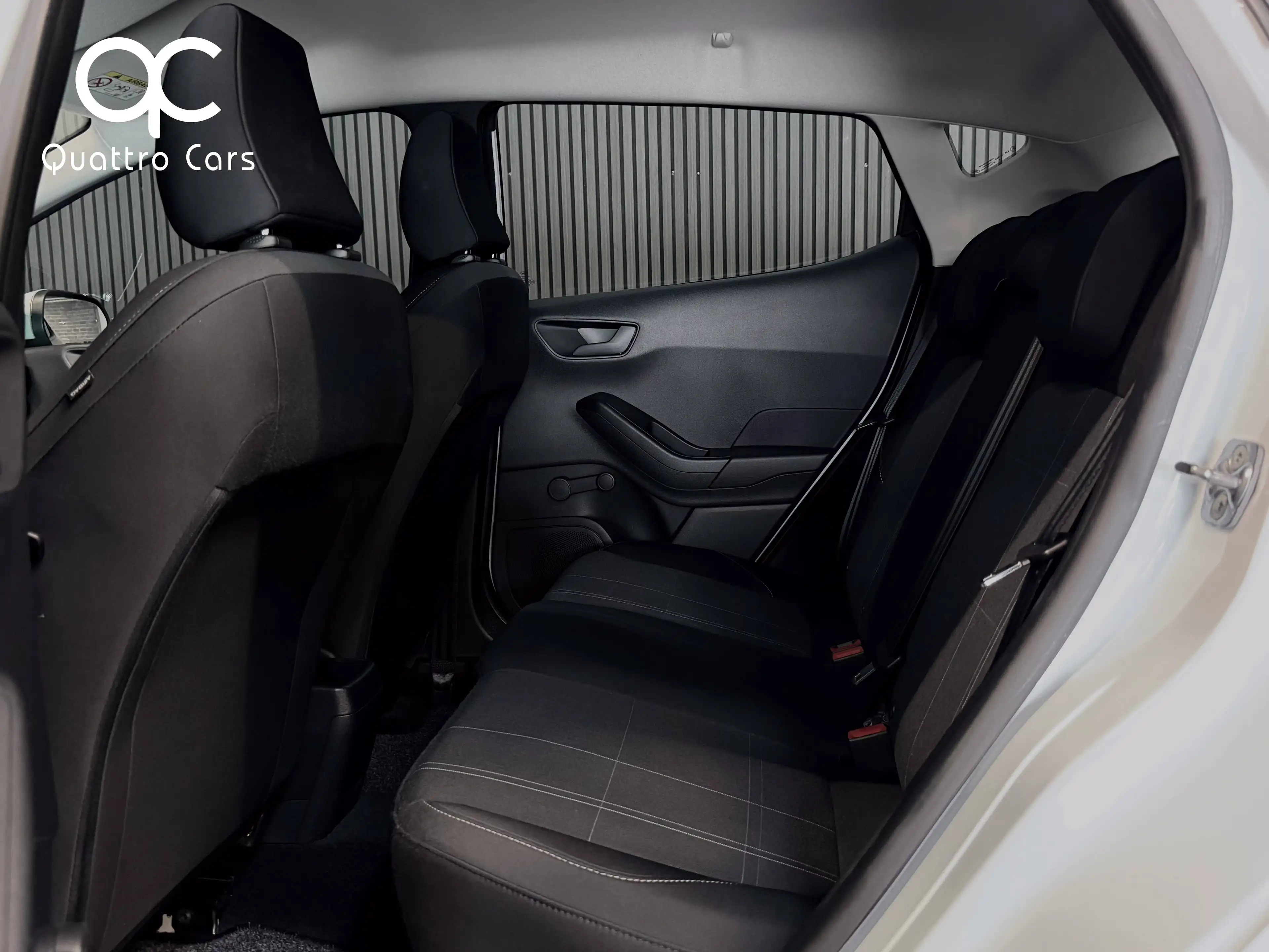 Ford Fiesta 1.1i * CAR PLAY * CLIM * 1ERE MAIN * CAPTEURS ARR — photo 14