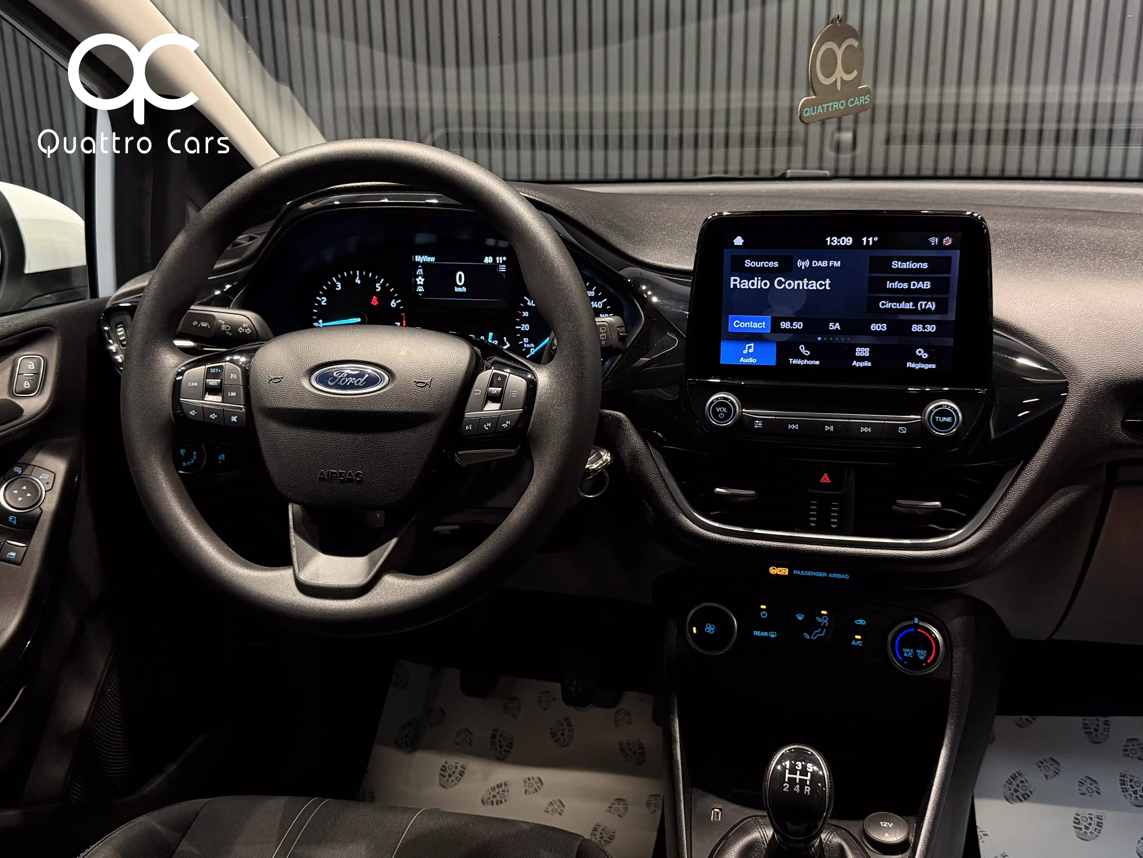 Ford Fiesta 1.1i * CAR PLAY * CLIM * 1ERE MAIN * CAPTEURS ARR — photo 9