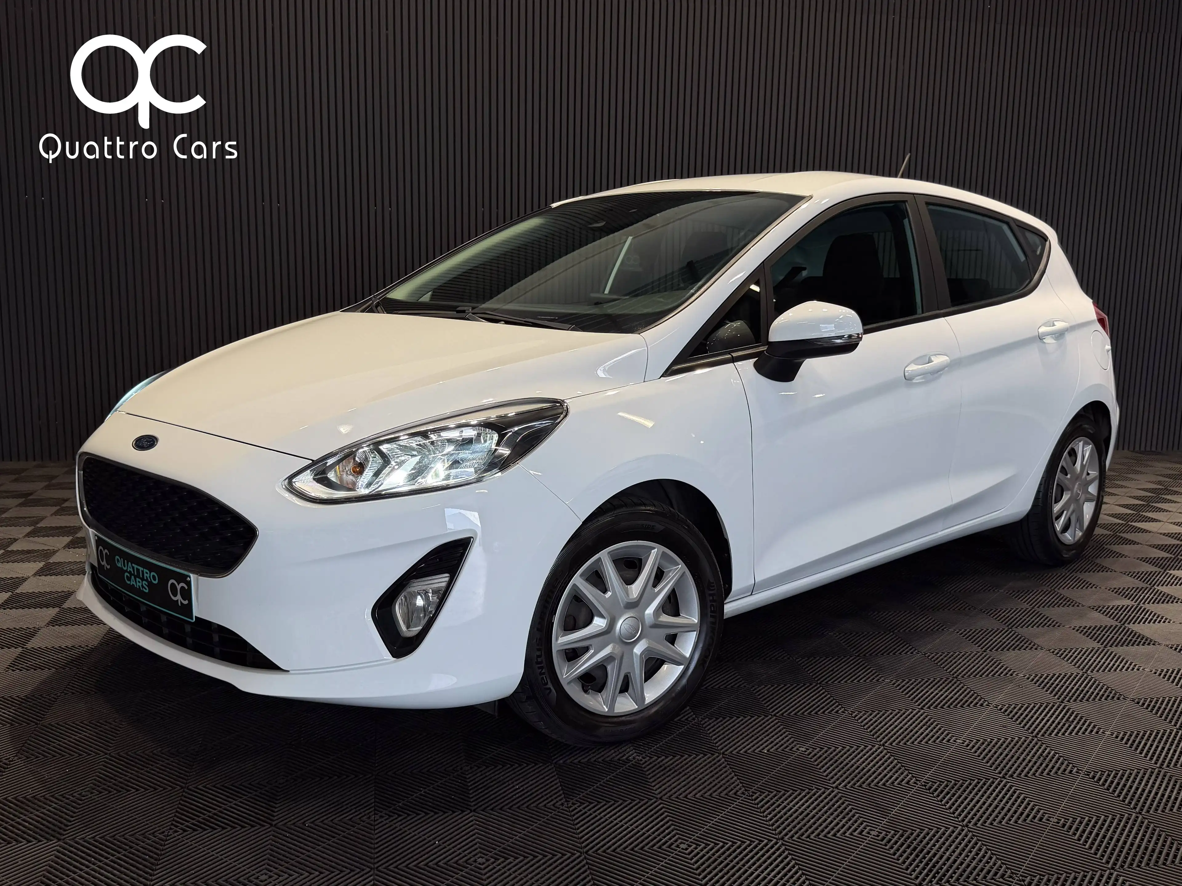 Ford Fiesta 1.1i * CAR PLAY * CLIM * 1ERE MAIN * CAPTEURS ARR