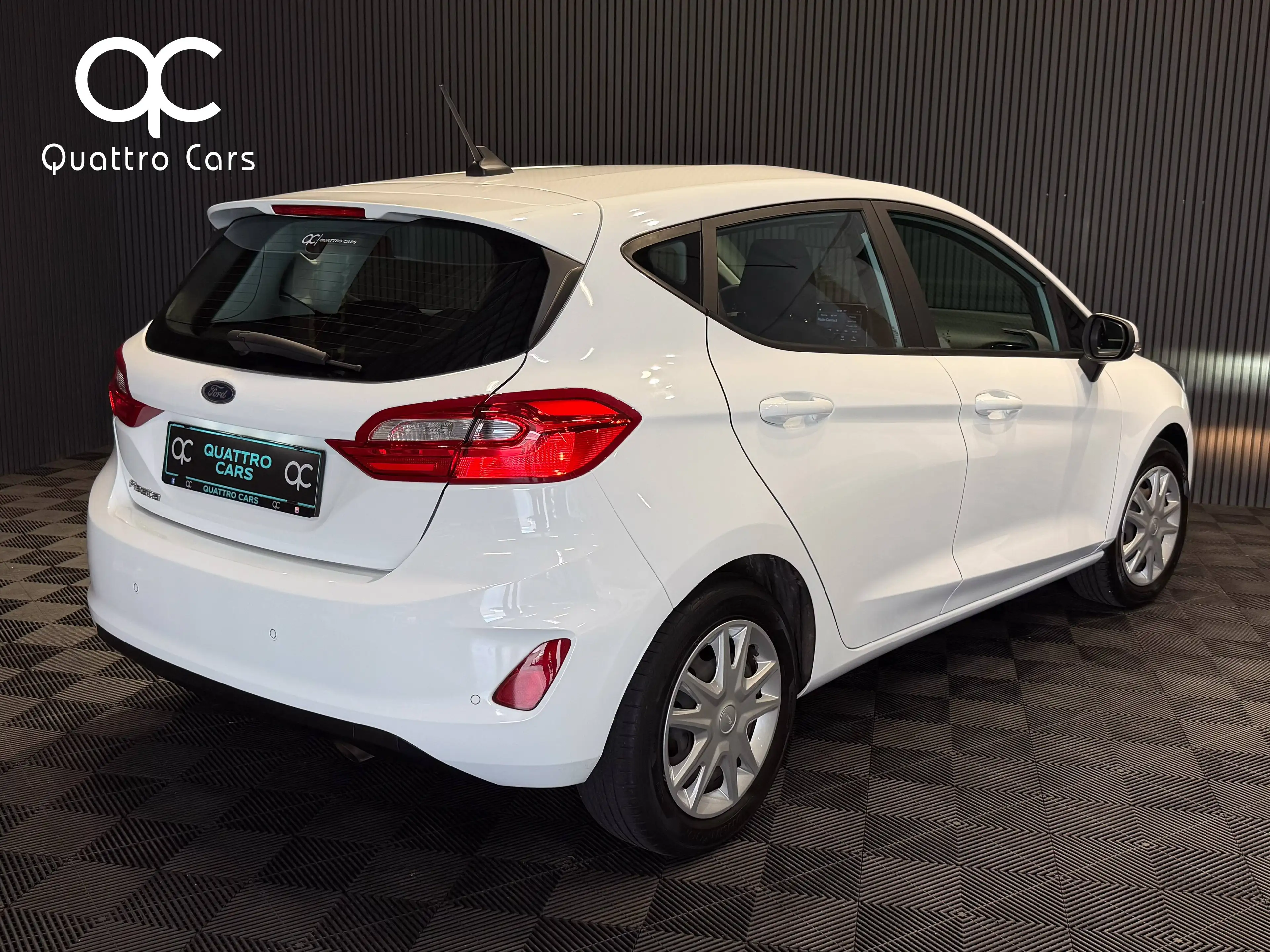 Ford Fiesta 1.1i * CAR PLAY * CLIM * 1ERE MAIN * CAPTEURS ARR — photo 7