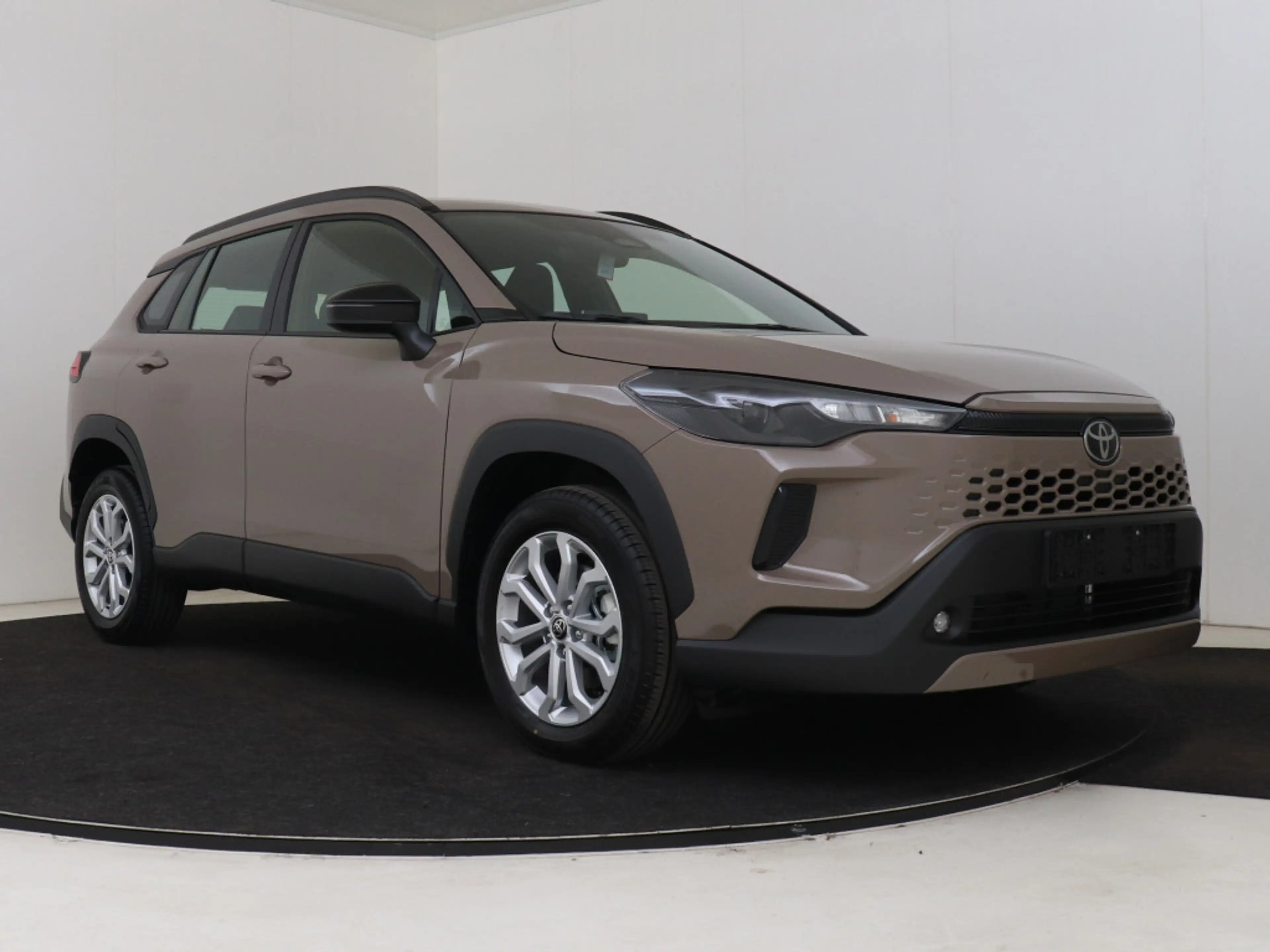 Toyota Corolla Cross Hybrid 140 Active | Apple Carplay & Android Auto | — photo 8