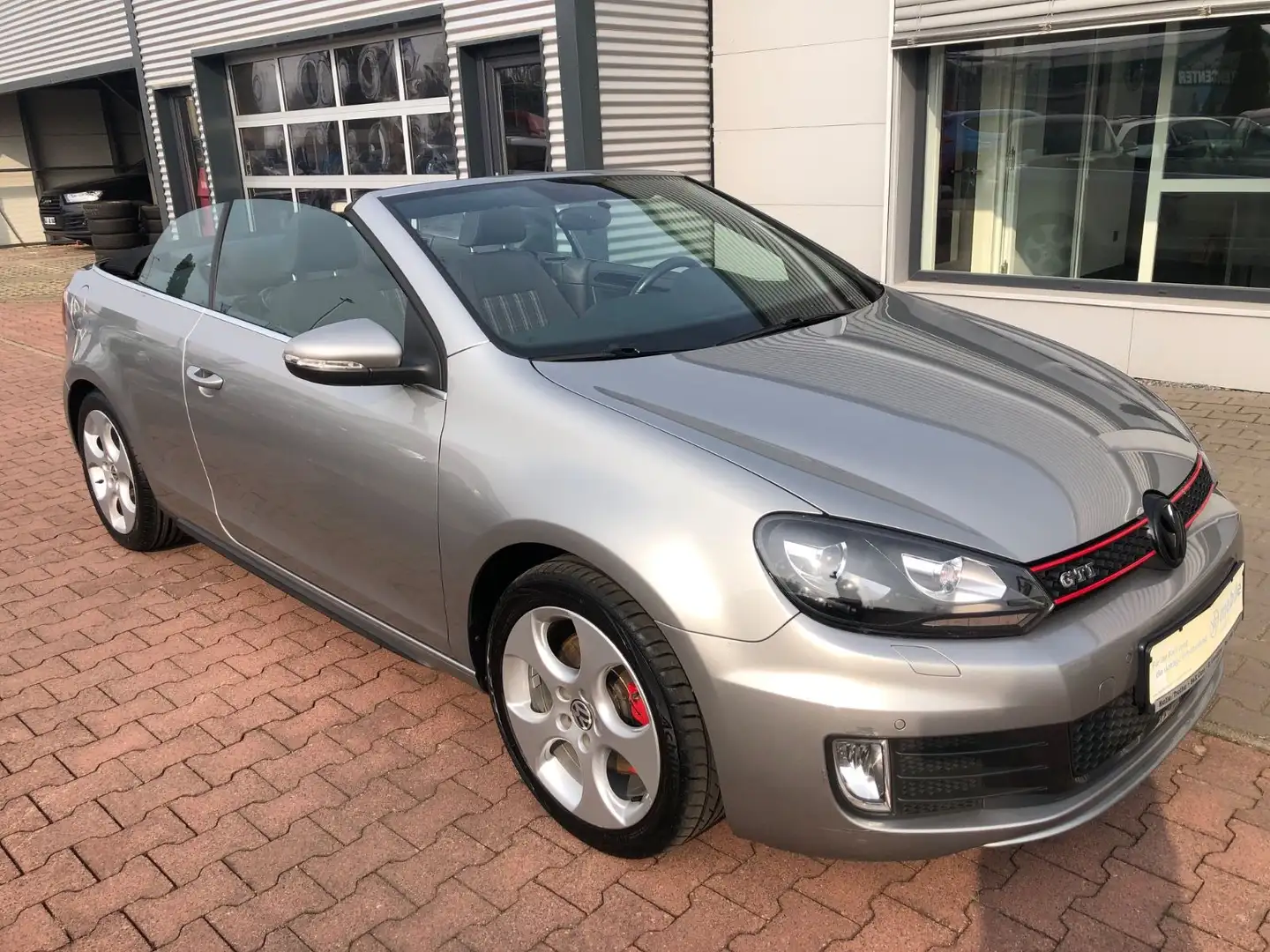 Volkswagen Golf VI Cabriolet GTI/Sitzhz/PDC Argent - 2