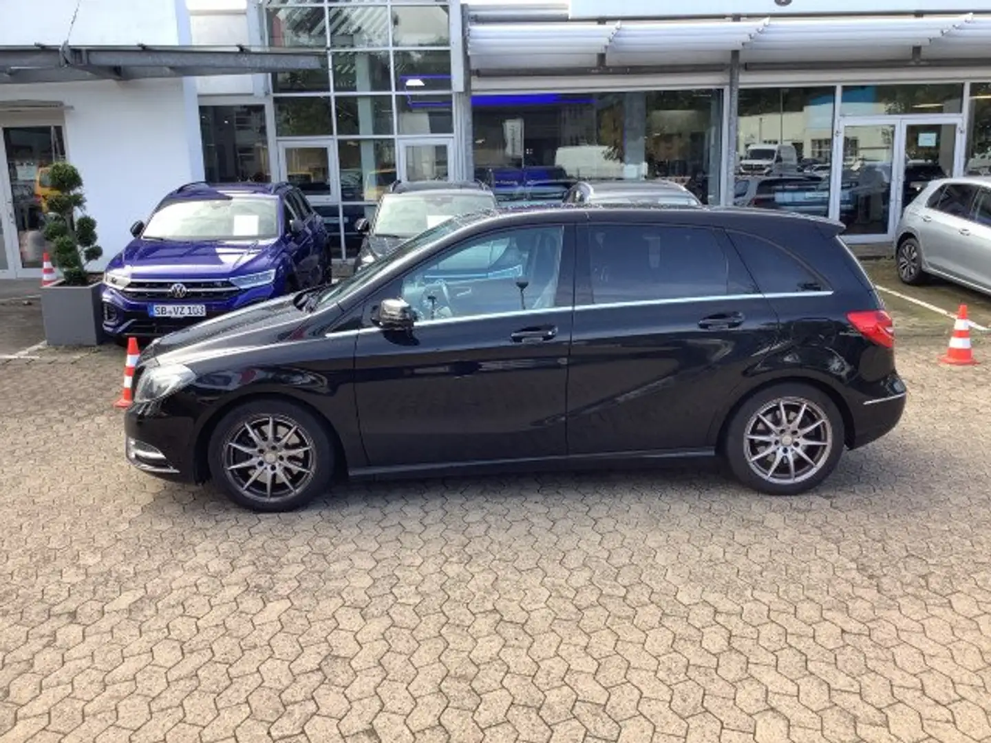 Mercedes-Benz B 250 B 250 AUTOMATIK MEGA SCHÖN*MEGA VOLL Schwarz - 2