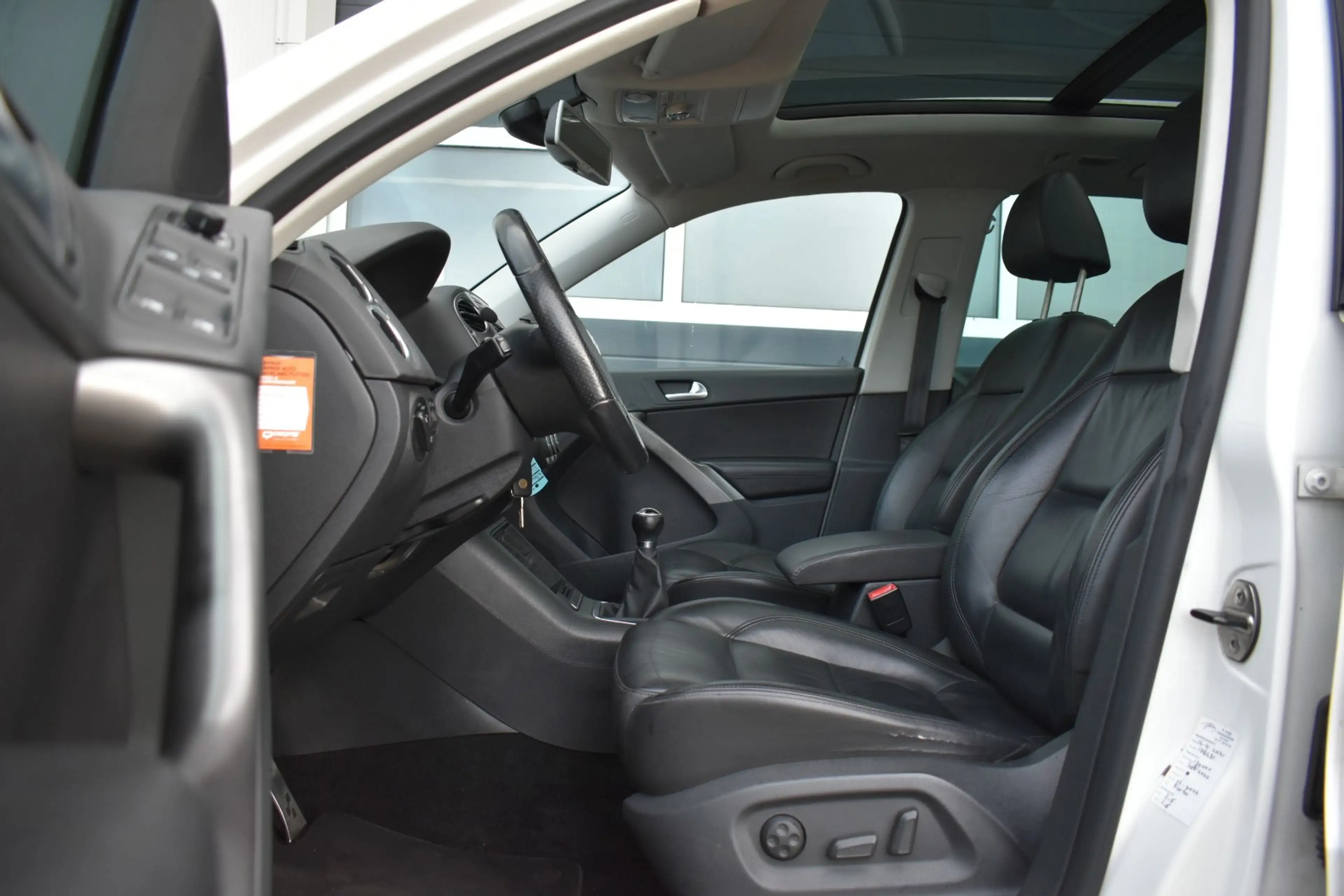 Volkswagen Tiguan 1.4 TSI Sport&Style 4Motion R-Line — photo 10