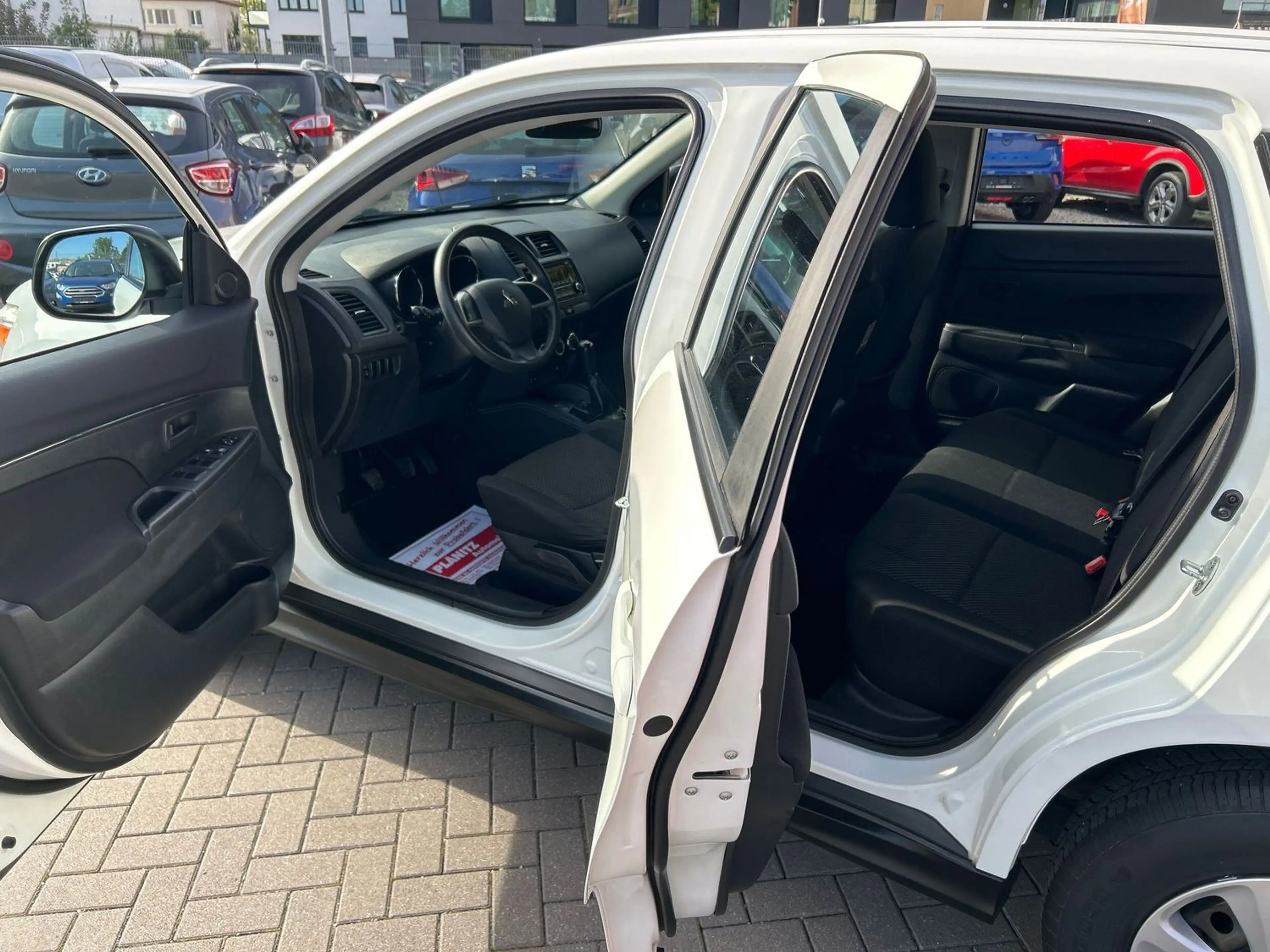 Mitsubishi ASX 2WD/lückenloses Scheckheft/1.Hand — photo 11