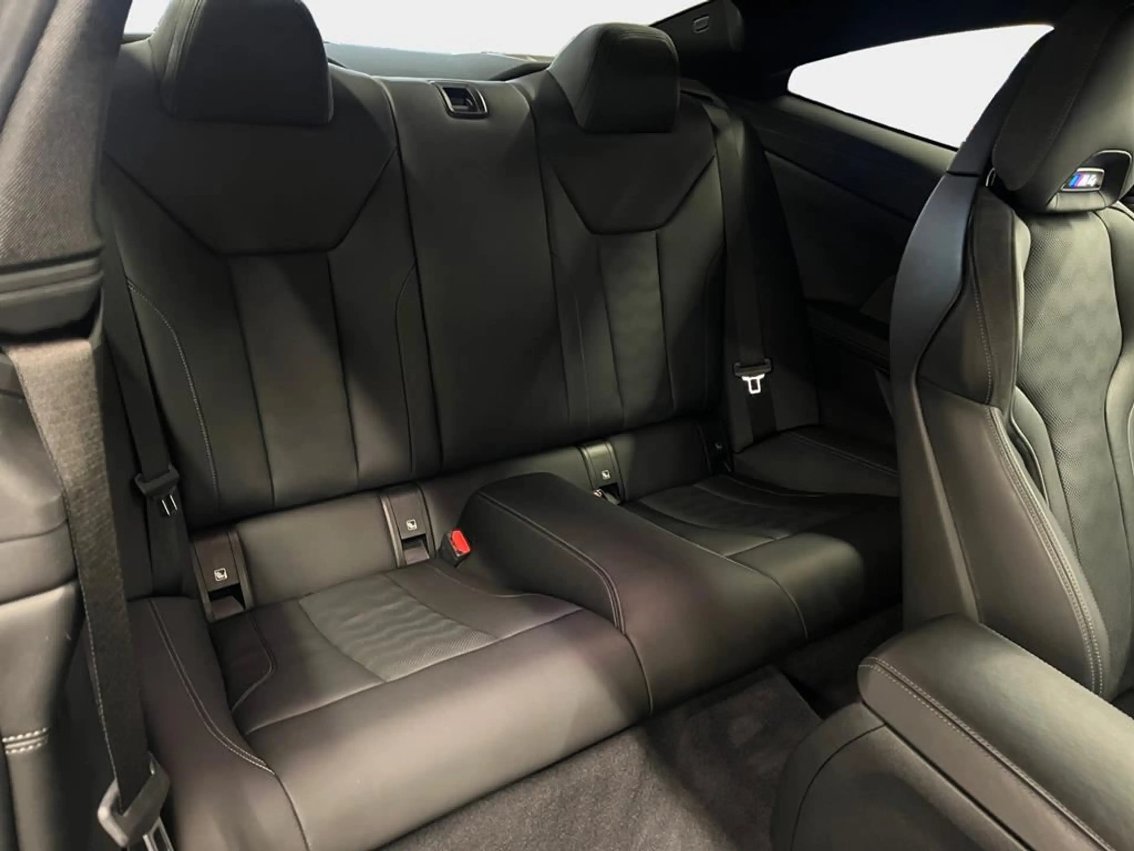 BMW M4 — photo 15