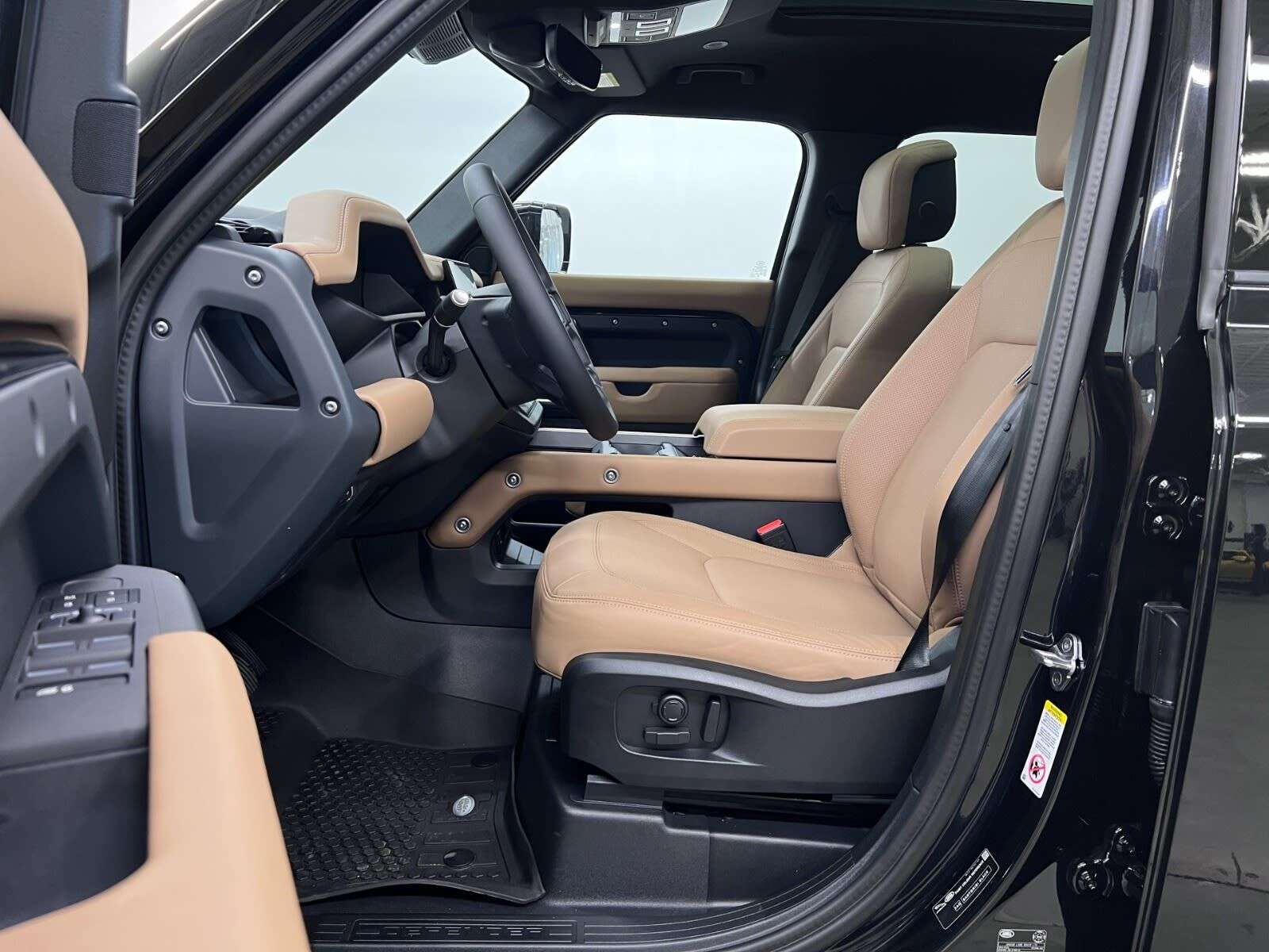 2026 Land Rover Defender 110 P400 X-DYNAMIC SE thumb 22
