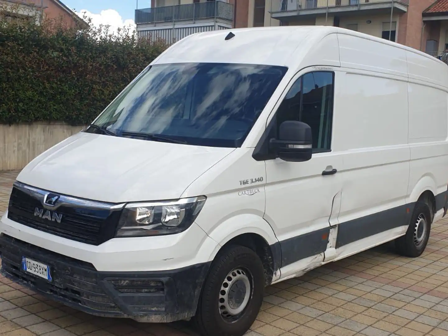 MAN TGE 140 cc euro 6 Iva compresa Bianco - 2