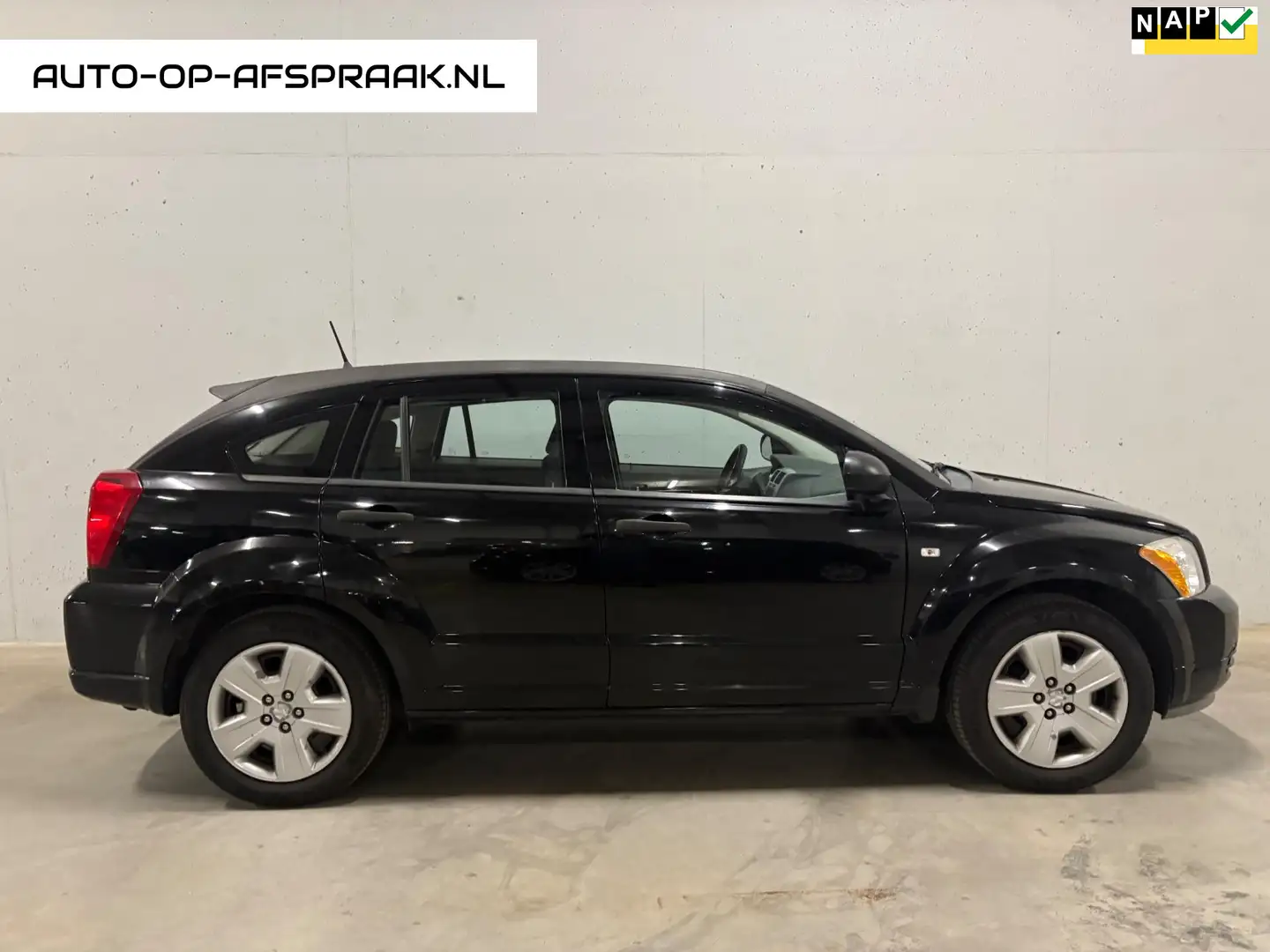 Dodge Caliber 1.8 S 1e eigenaar Airco Dealer onderhouden APK Fekete - 1