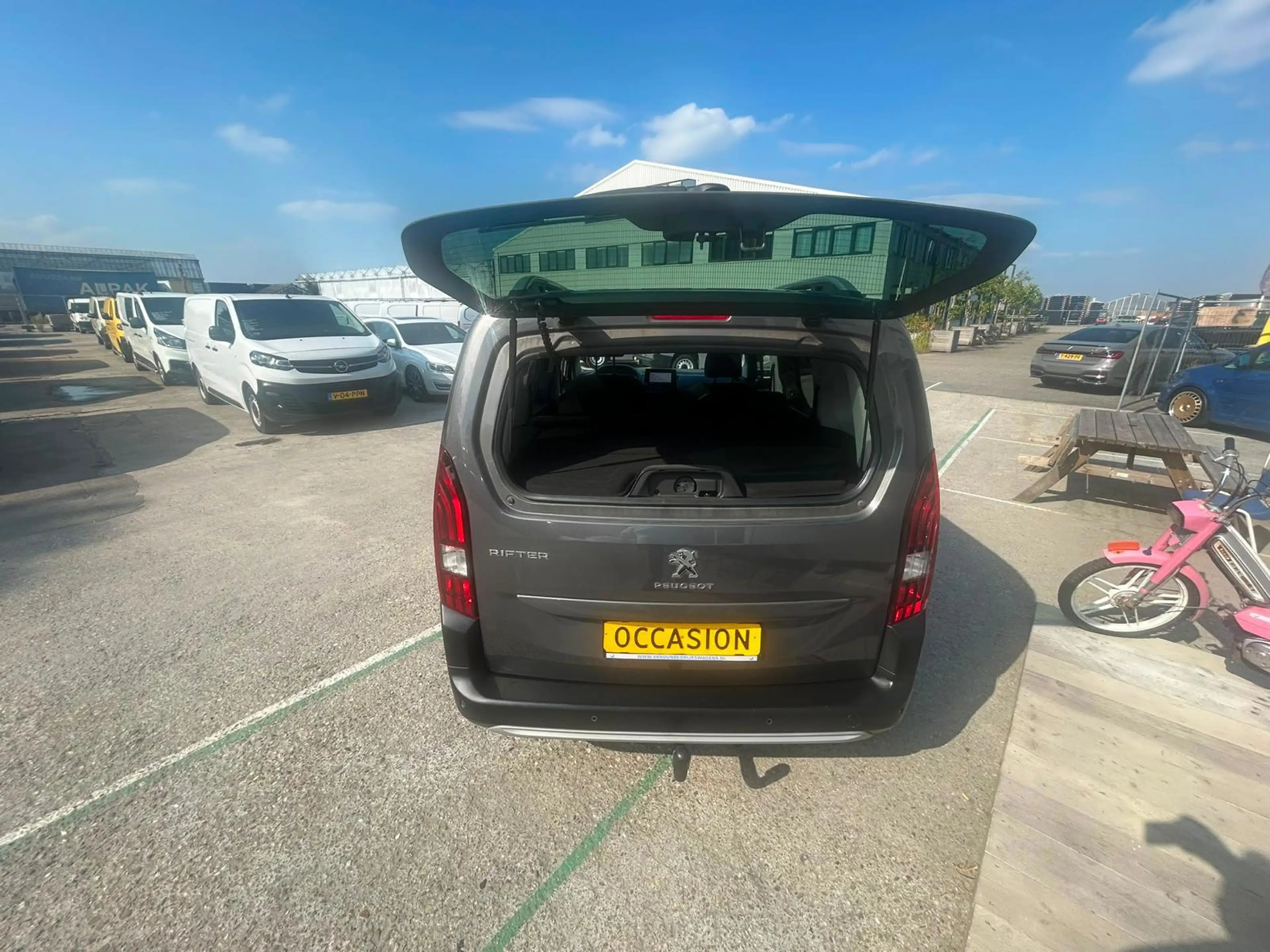 Peugeot Rifter 1.2 Puretech Allure — photo 13
