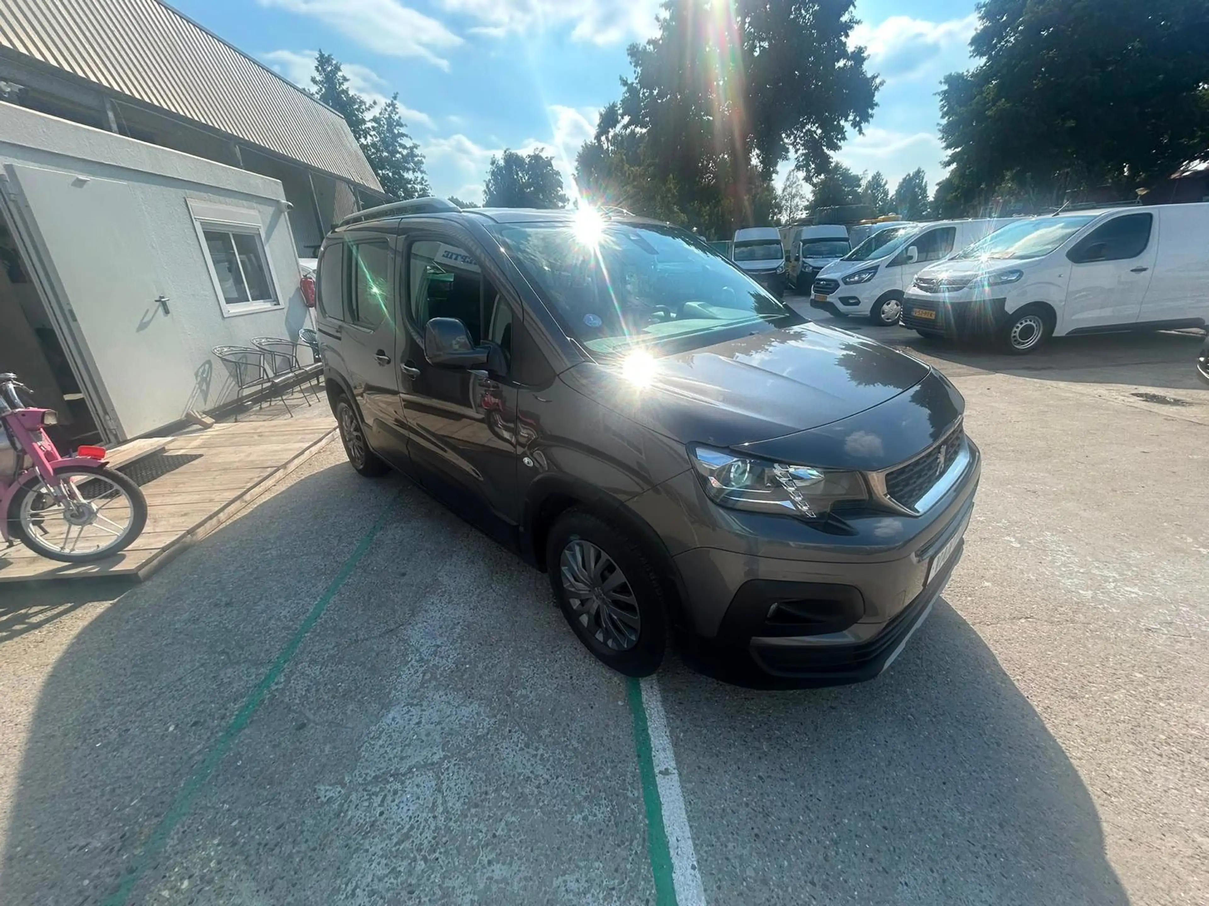 Peugeot Rifter 1.2 Puretech Allure — photo 7
