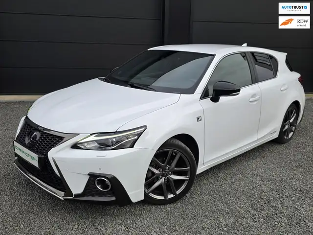 Lexus CT 200h F Sport Line | 47.000km! | Dealer ond. |