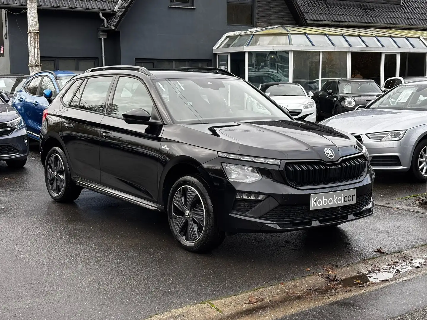 Skoda Kamiq 1.0 TSI 115cv/VEHICULE NEUF/CARPLAY/GARANTIE Noir - 1