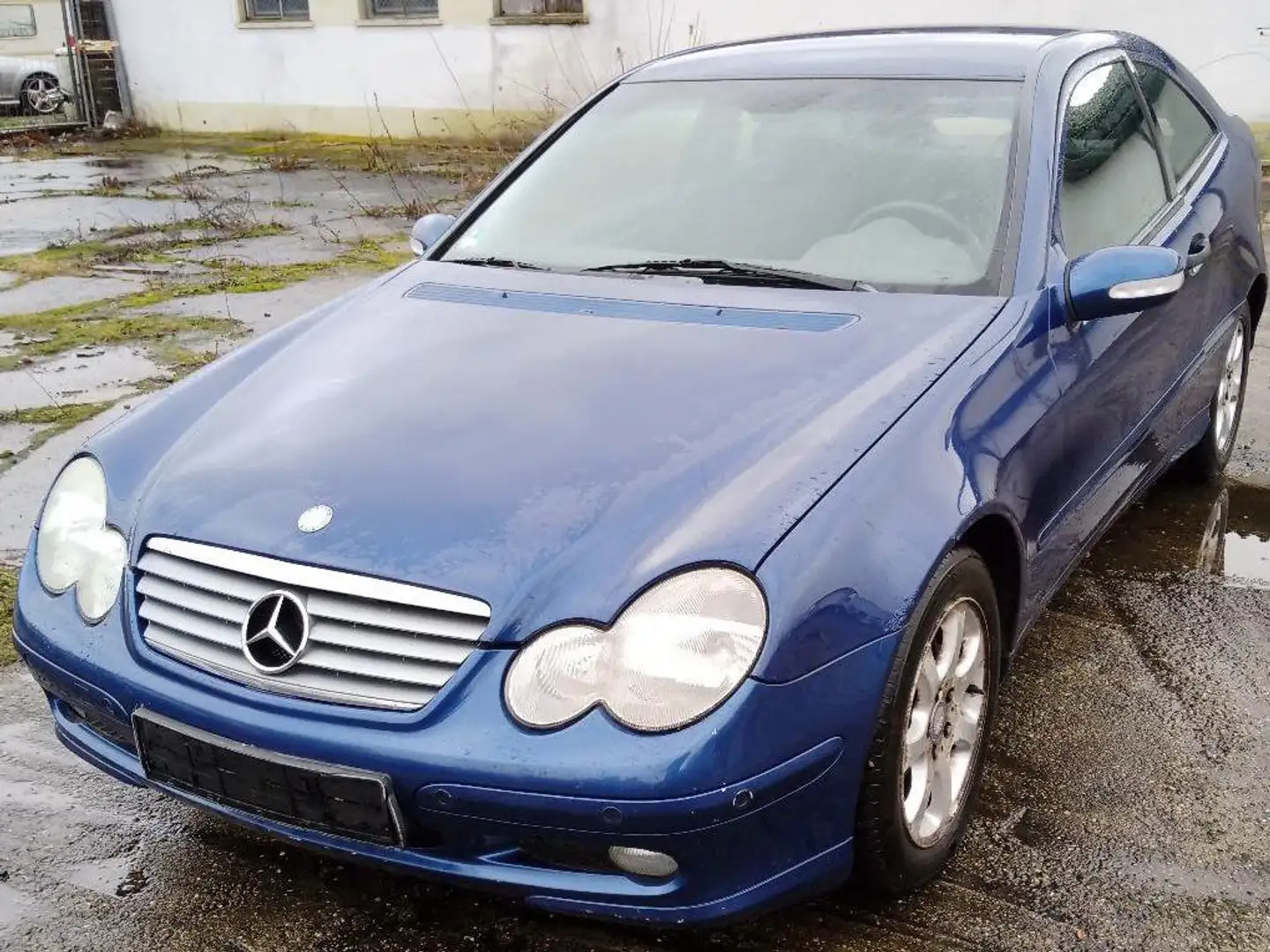 Mercedes-Benz C 180 C 180 Kompressor (203.746) Bleu - 1