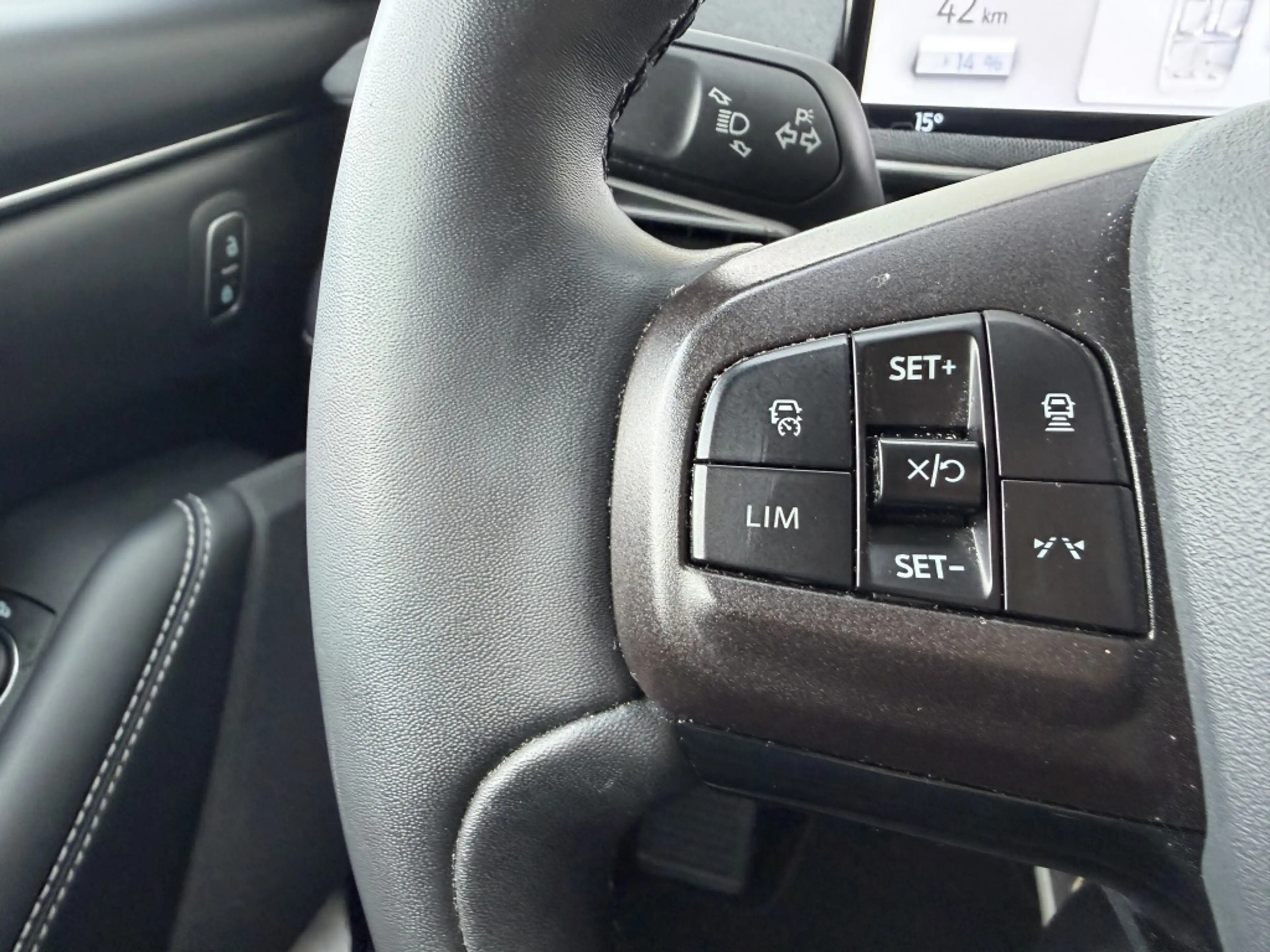 Ford Mustang Mach-E RWD 75 kWh TREKHAAK! — photo 15