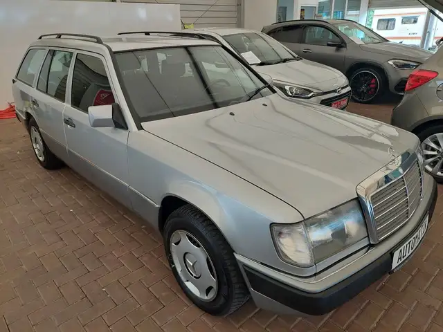 Mercedes-Benz 230 TE W124 Kombi Automatik Klima Schiebedach