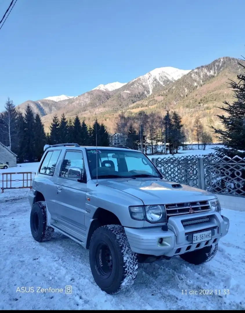 Mitsubishi Pajero Wagon 2.8 tdi GLS Executive - 1