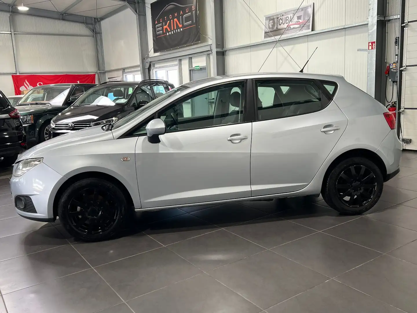 SEAT Ibiza 1.4 Limousine **Klima*ALU*Tempomat** Plateado - 2