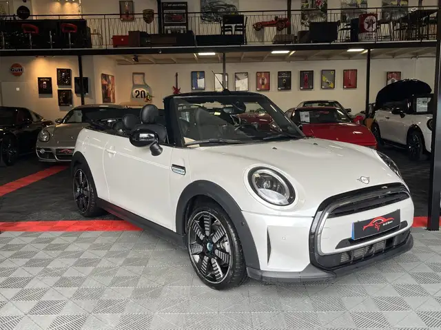 MINI Cooper Cabrio III Cooper Cabriolet 136ch Edition Premium Plus BVA7