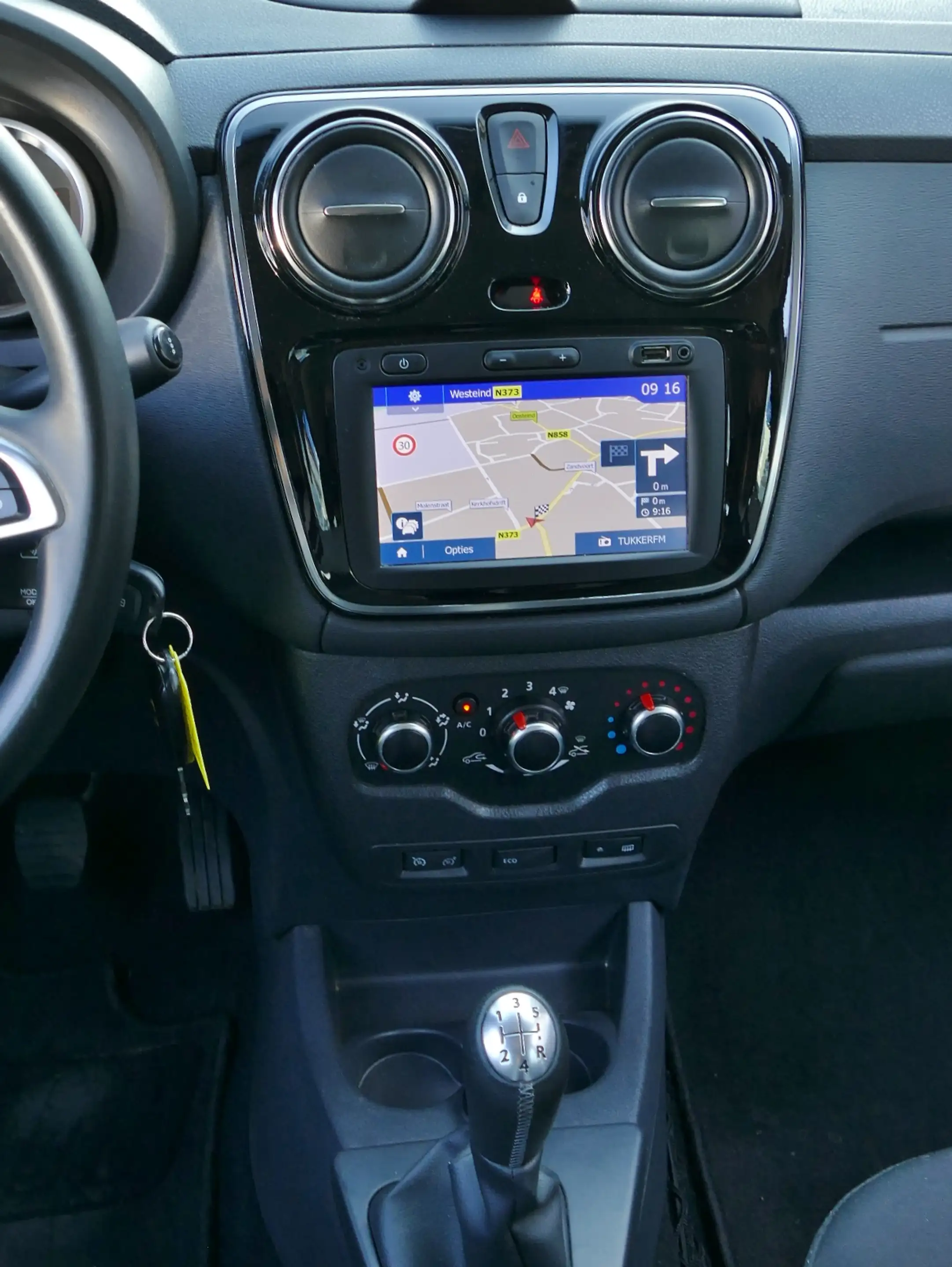 Dacia Lodgy 1.2 TCe Série Limitée Stepway | navigatie | blueto — photo 22