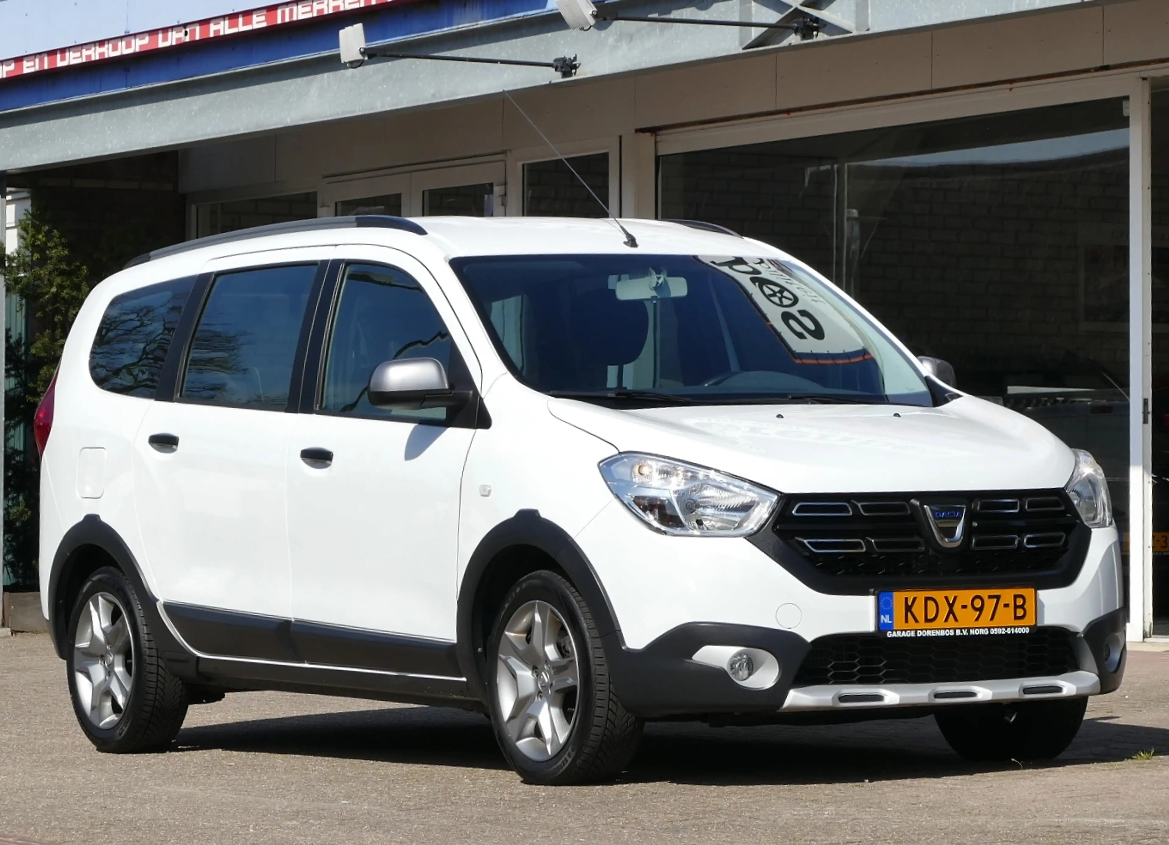 Dacia Lodgy 1.2 TCe Série Limitée Stepway | navigatie | blueto — photo 9