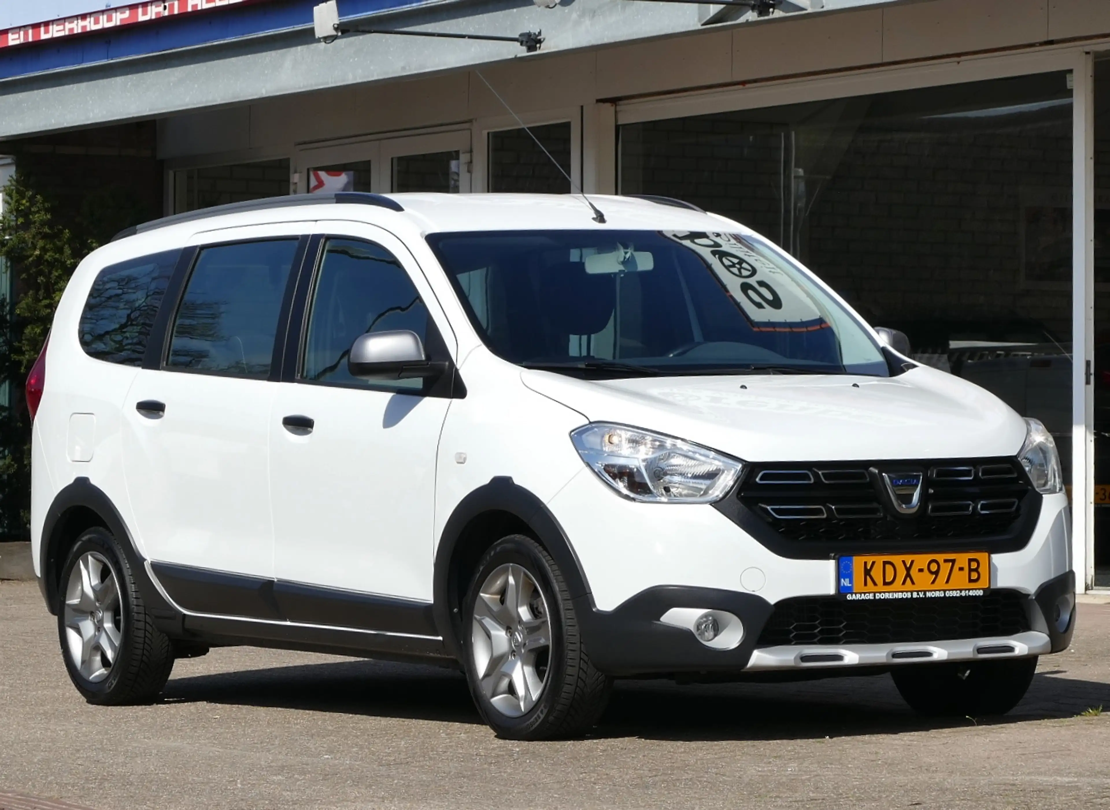Dacia Lodgy 1.2 TCe Série Limitée Stepway | navigatie | blueto — photo 48