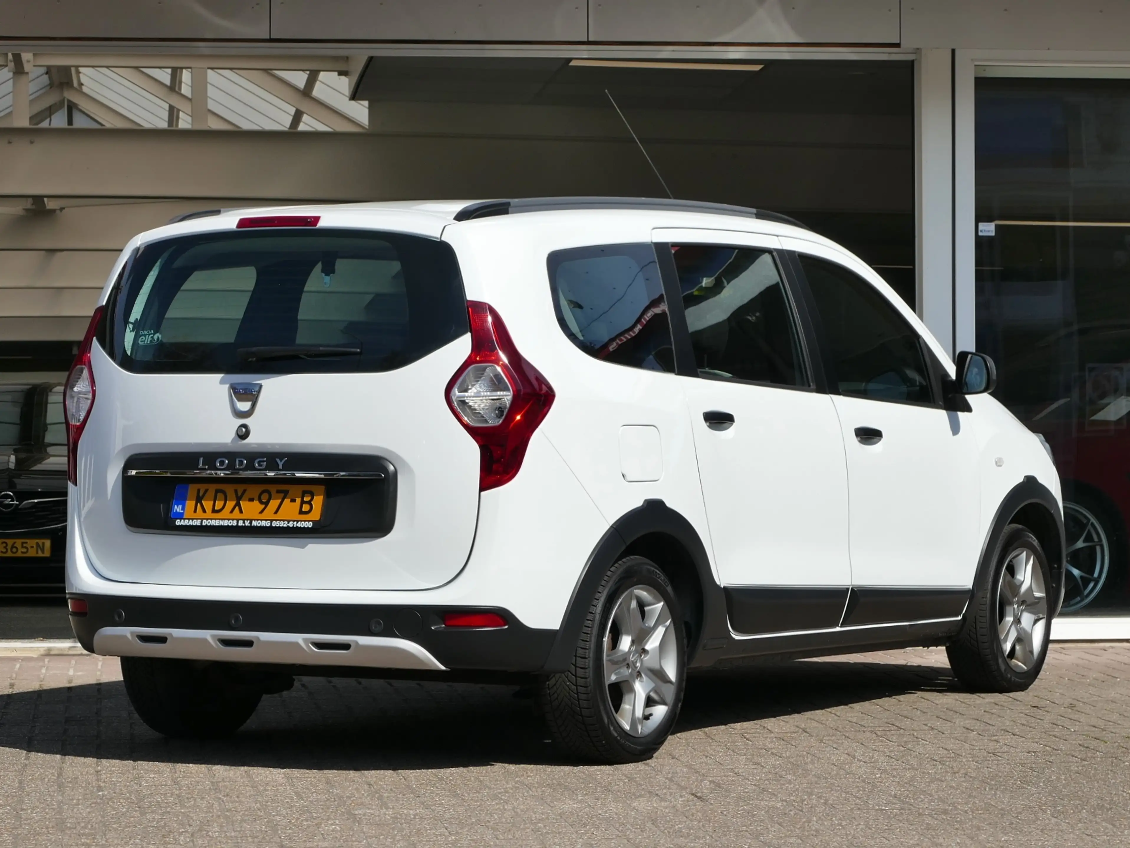 Dacia Lodgy 1.2 TCe Série Limitée Stepway | navigatie | blueto — photo 2
