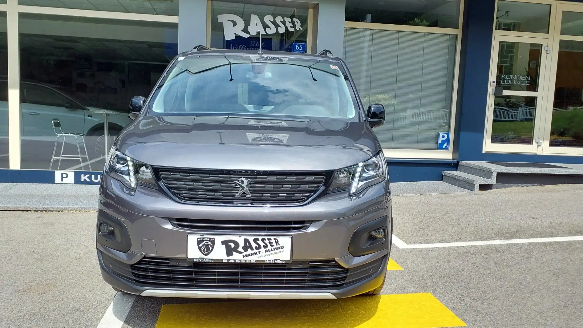 Peugeot Rifter Standard GT PT 130 EAT8 Grau - 1