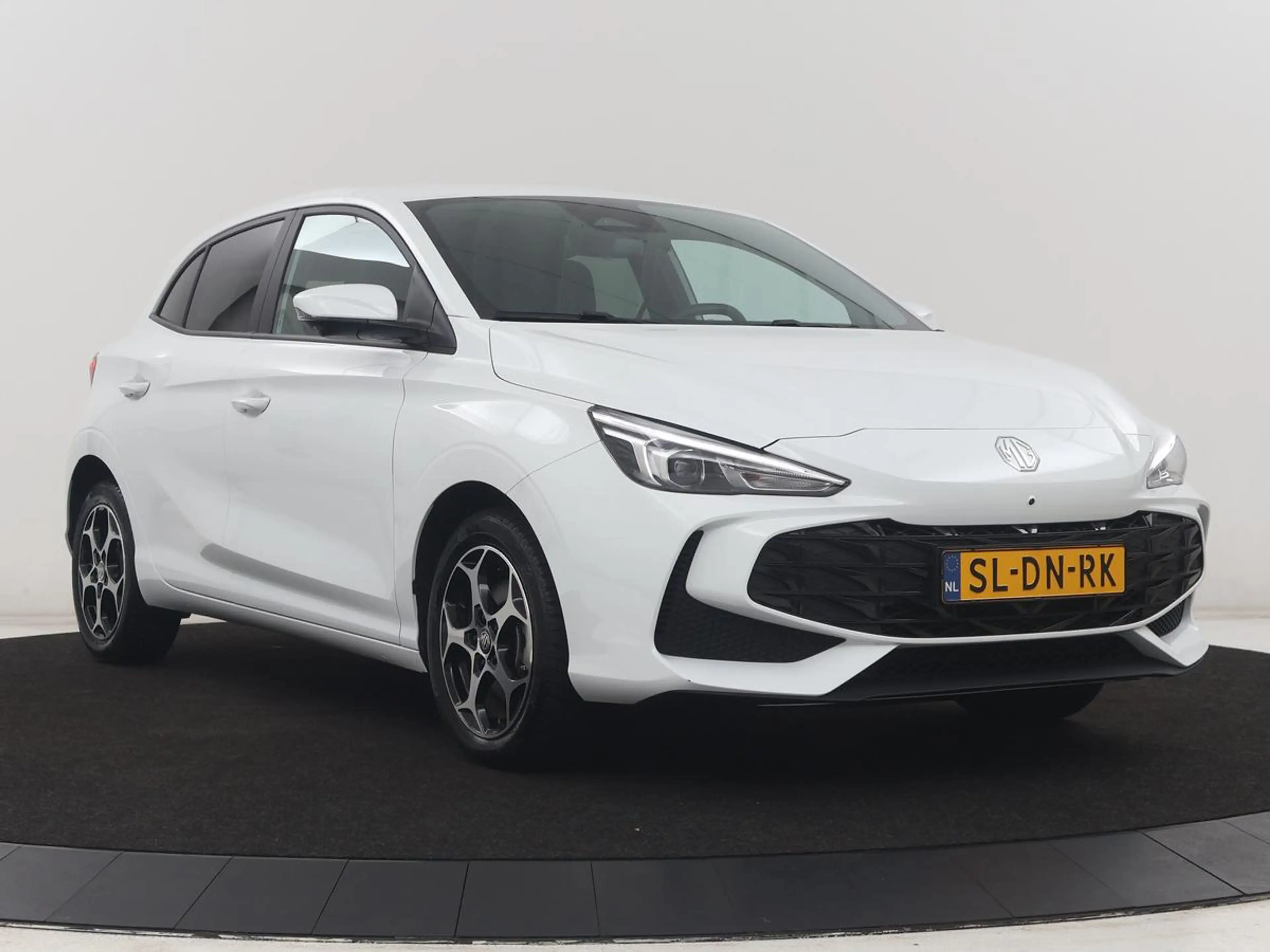 MG MG3 1.5 Hybrid+ Comfort | Half Leder | Stuur/stoel ver — photo 38