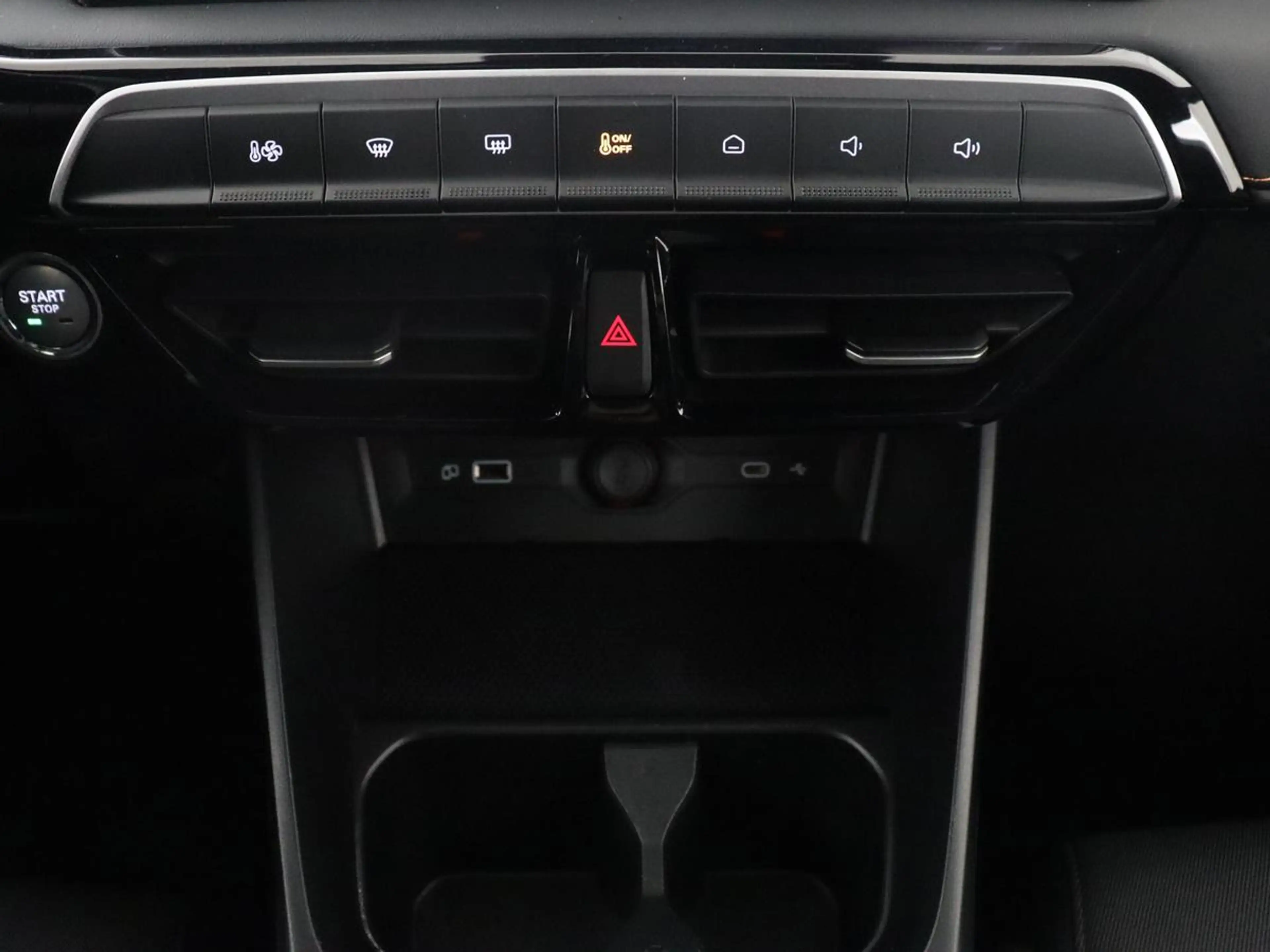 MG MG3 1.5 Hybrid+ Comfort | Half Leder | Stuur/stoel ver — photo 29
