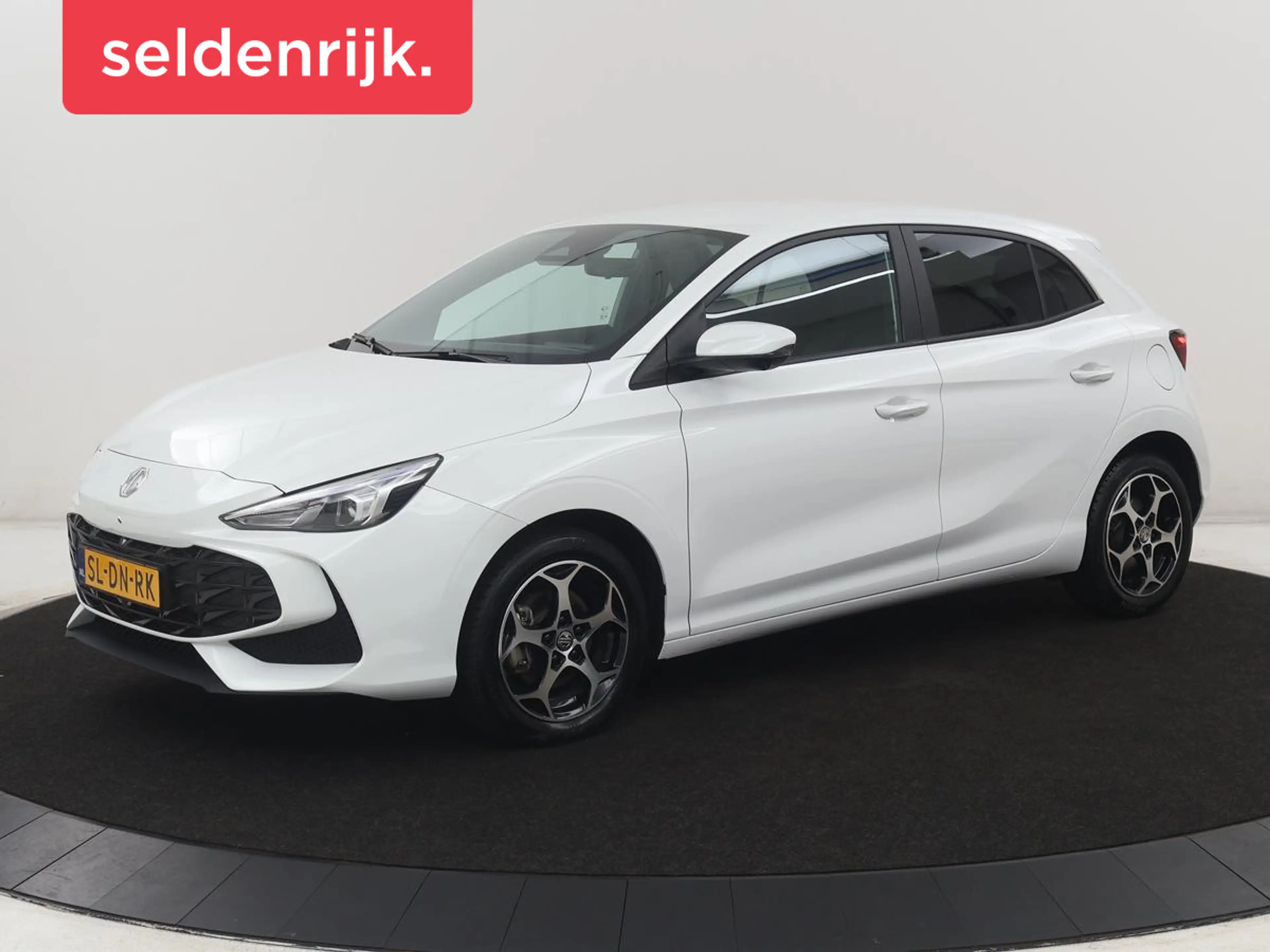 MG MG3 1.5 Hybrid+ Comfort | Half Leder | Stuur/stoel ver