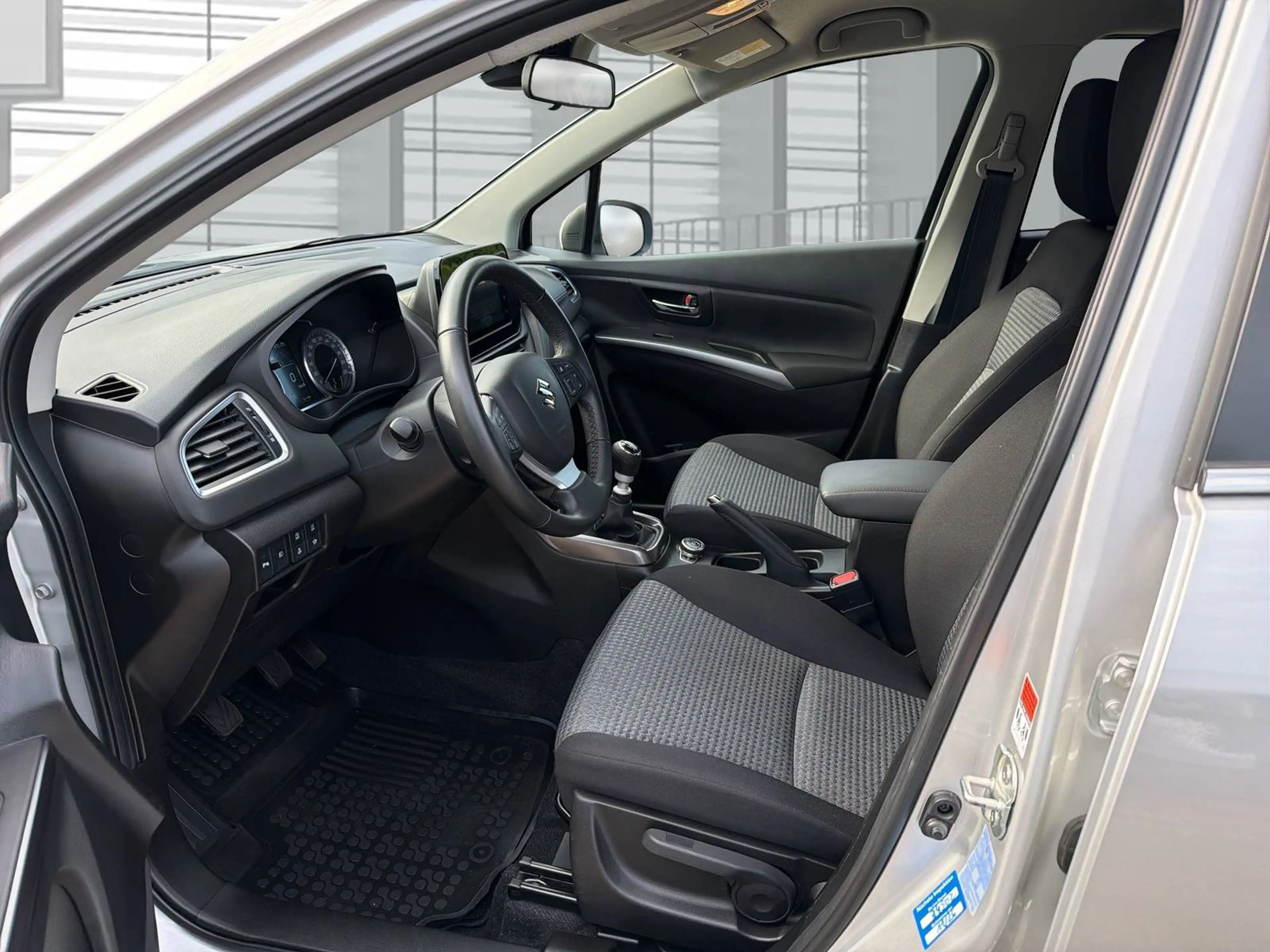Suzuki SX4 S-Cross 1.4 Allgrip Comfort+ — photo 14